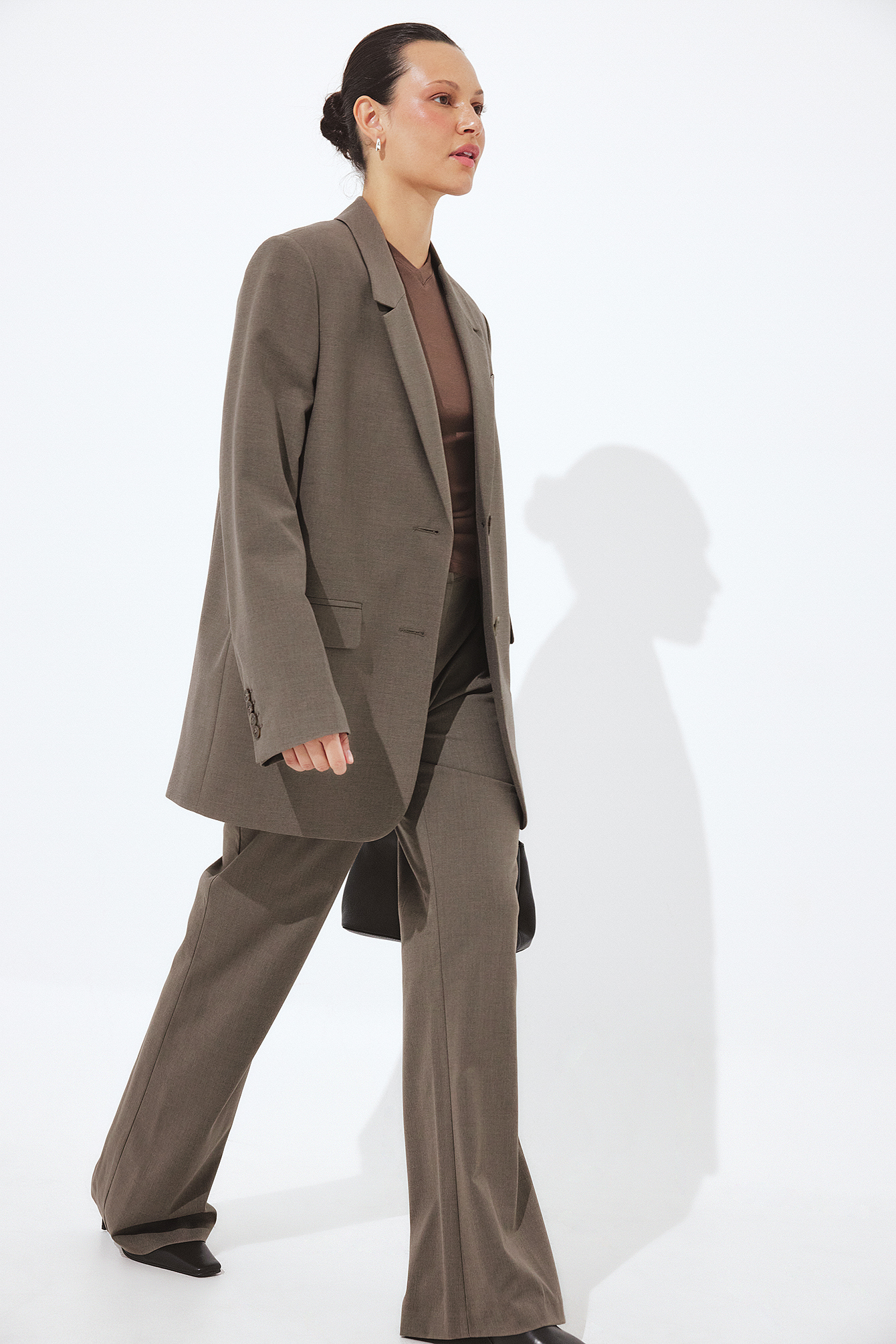 Mid Waist Soft Flare Pants - Straight Leg Pants - Brown - EU 34 - NA-KD / NAKD