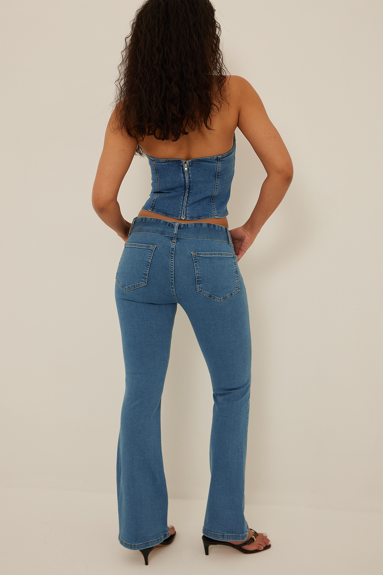 Buckle Belt Low Waisted Denim Blue | na 