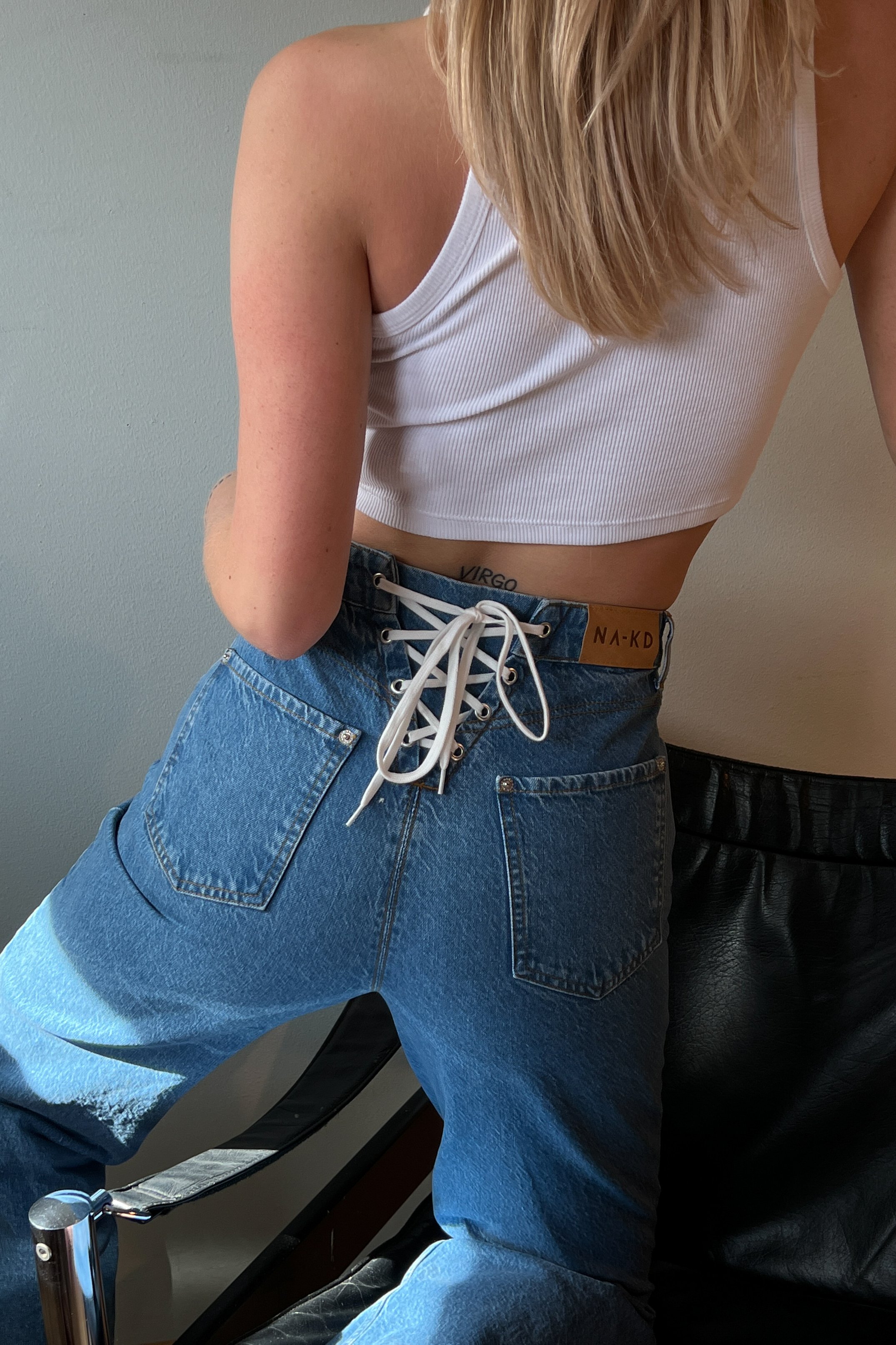 Light Blue Detaillierte Jeans