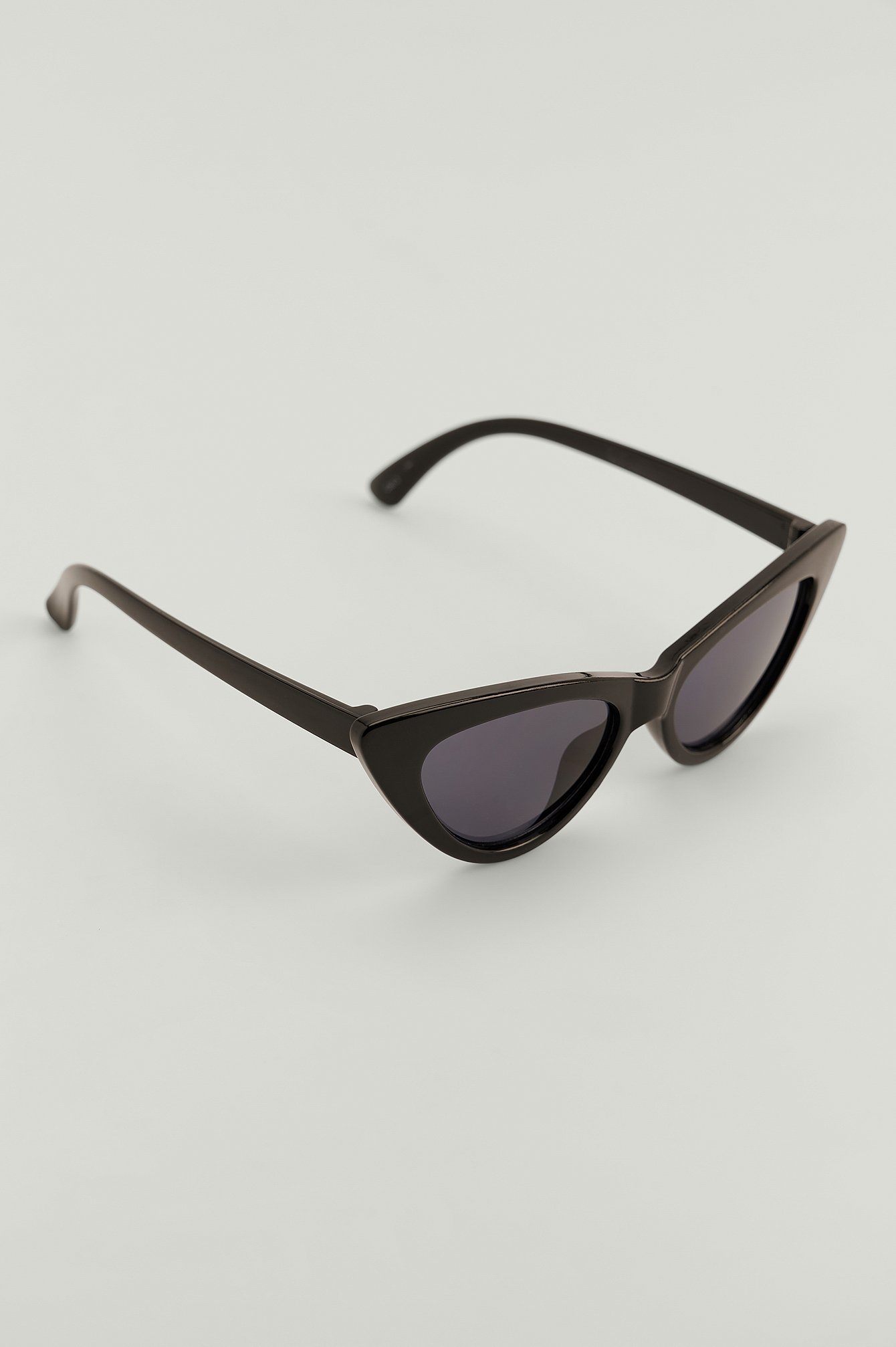 Black okulary przeciwsłoneczne w kształcie kociego oka