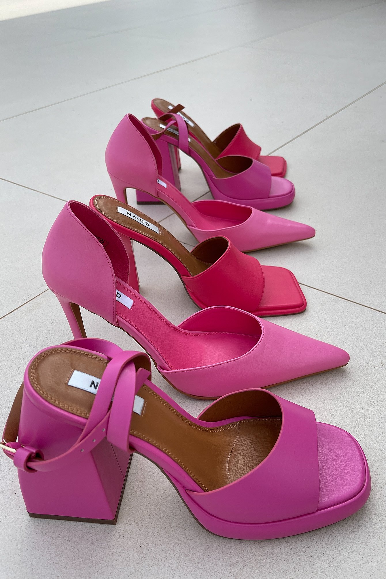 Bright Pink Klumpede høye hæler