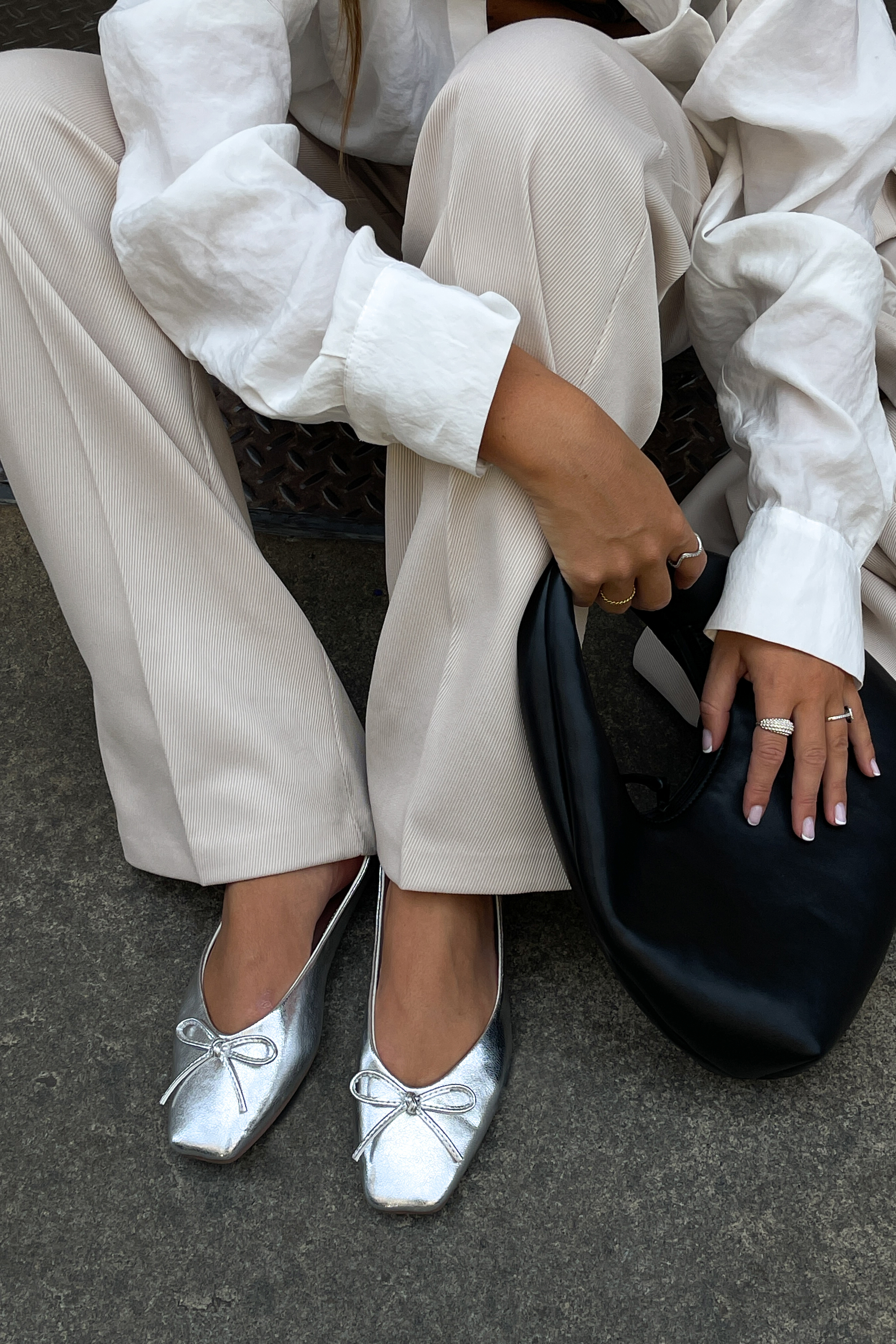 Ballet flats with bow