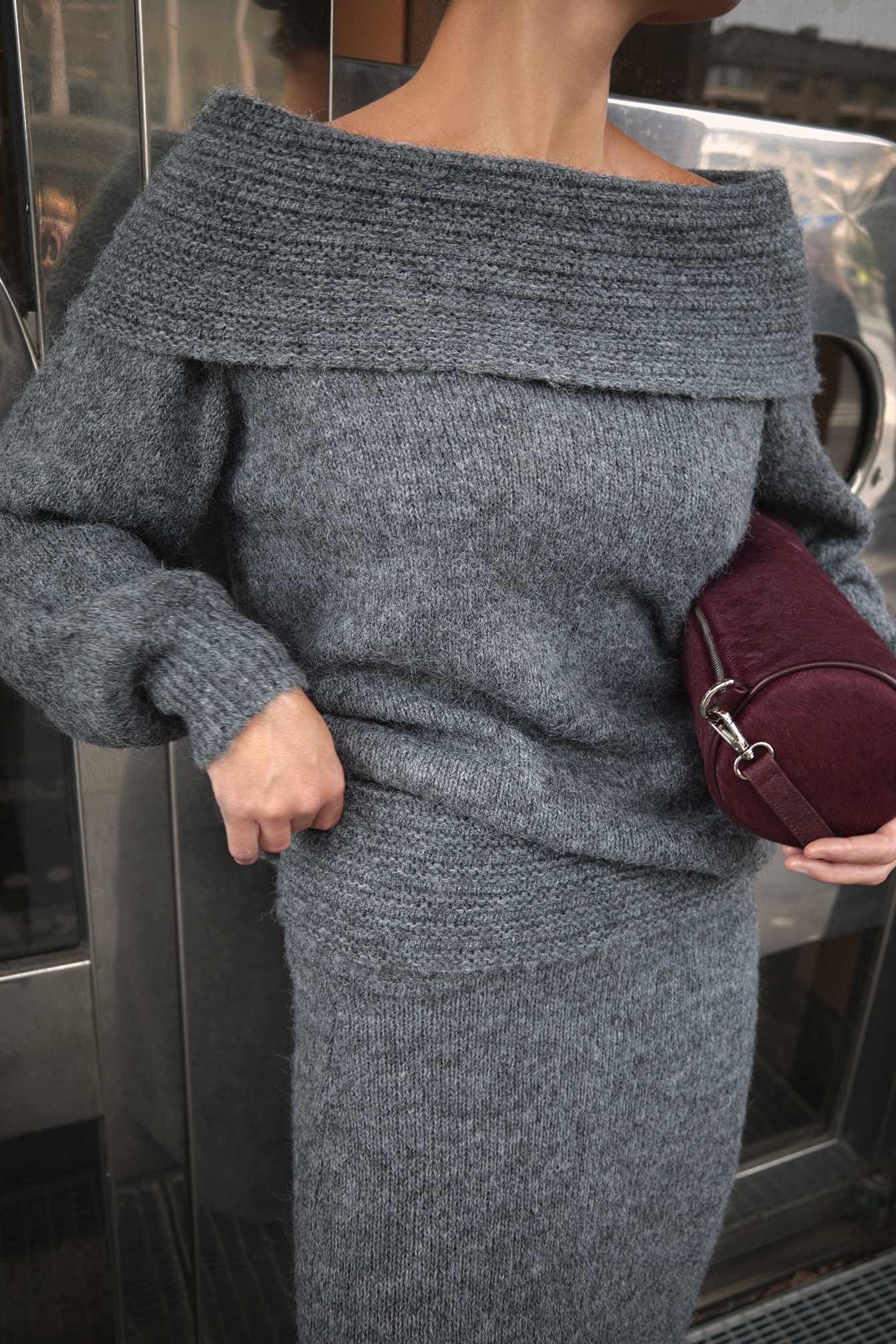 Knitted Off Shoulder Sweater - Oversized Sweaters - Grey - S Knitted Off Shoulder Sweater - Oversized Sweaters - Grey - S
