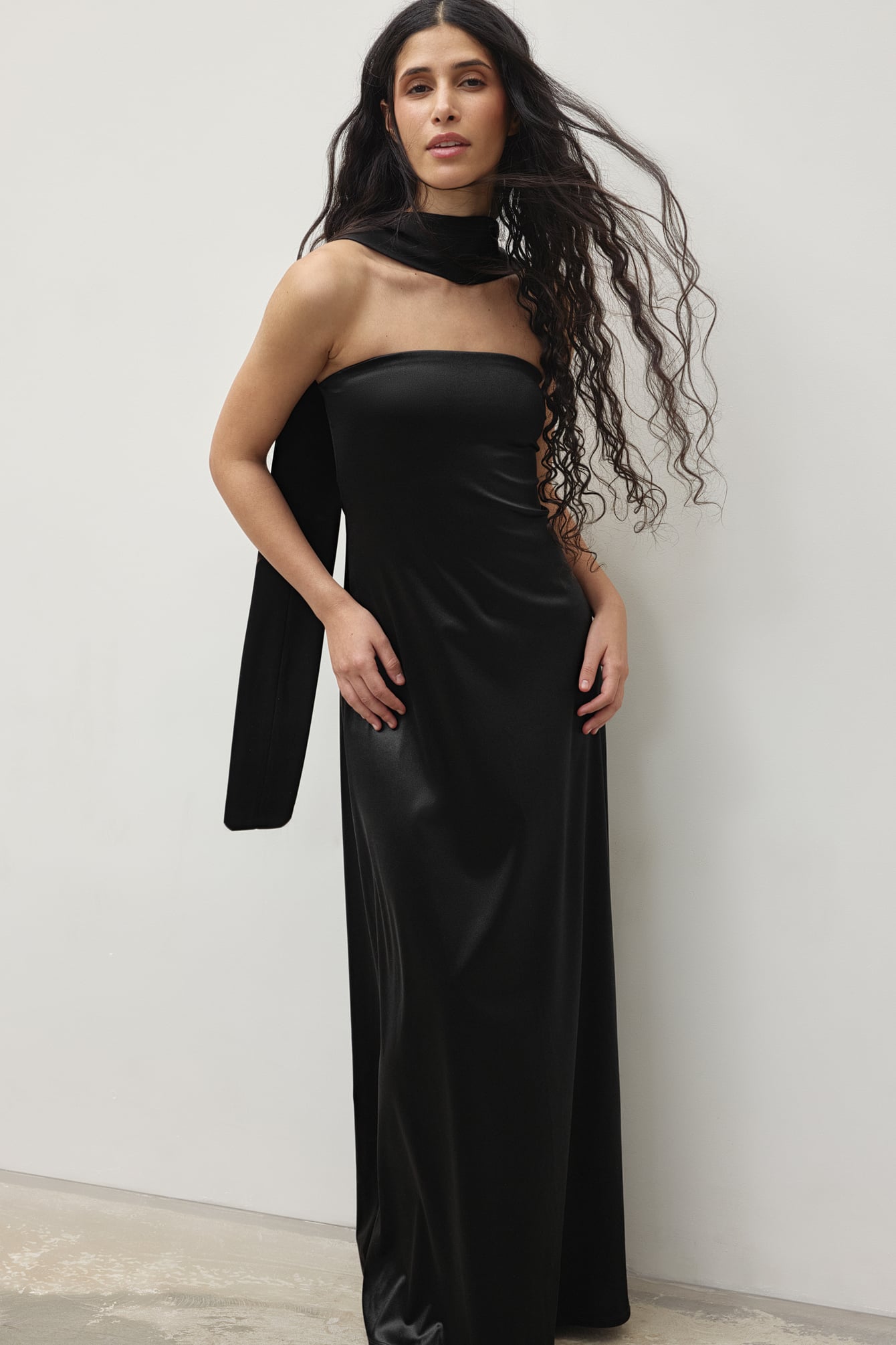 Maxi Flowy Tube Dress Black | NA-KD Maxi Flowy Tube Dress Black | NA-KD