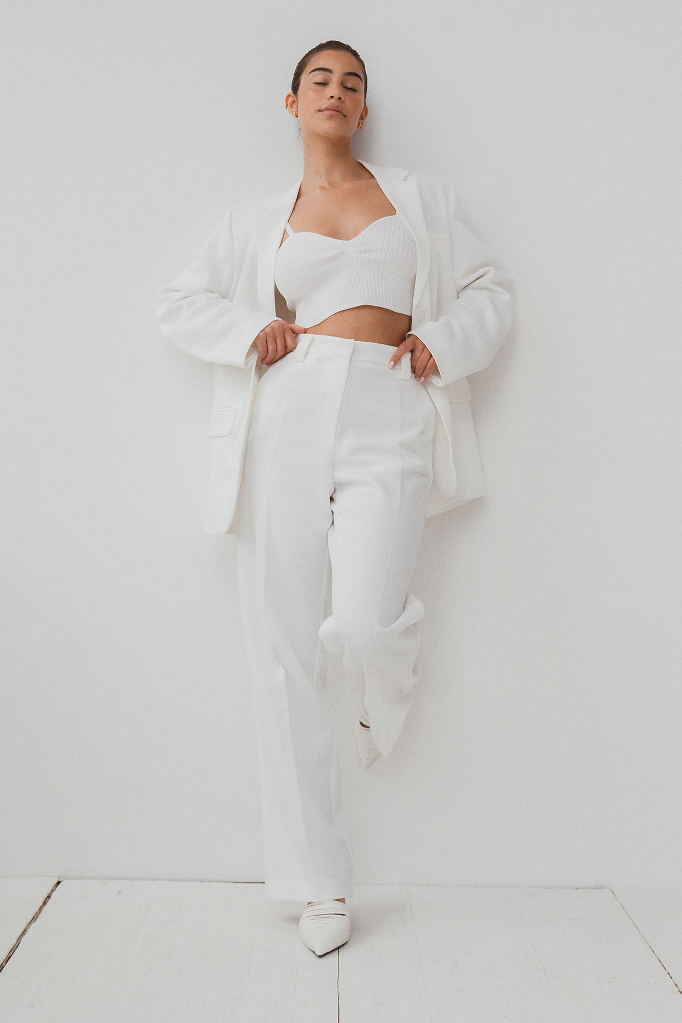 Damen Bekleidung Hosen und Chinos Lange Hosen NA-KD Synthetik Classic Anzughose mit hoher Taille in Weiß 