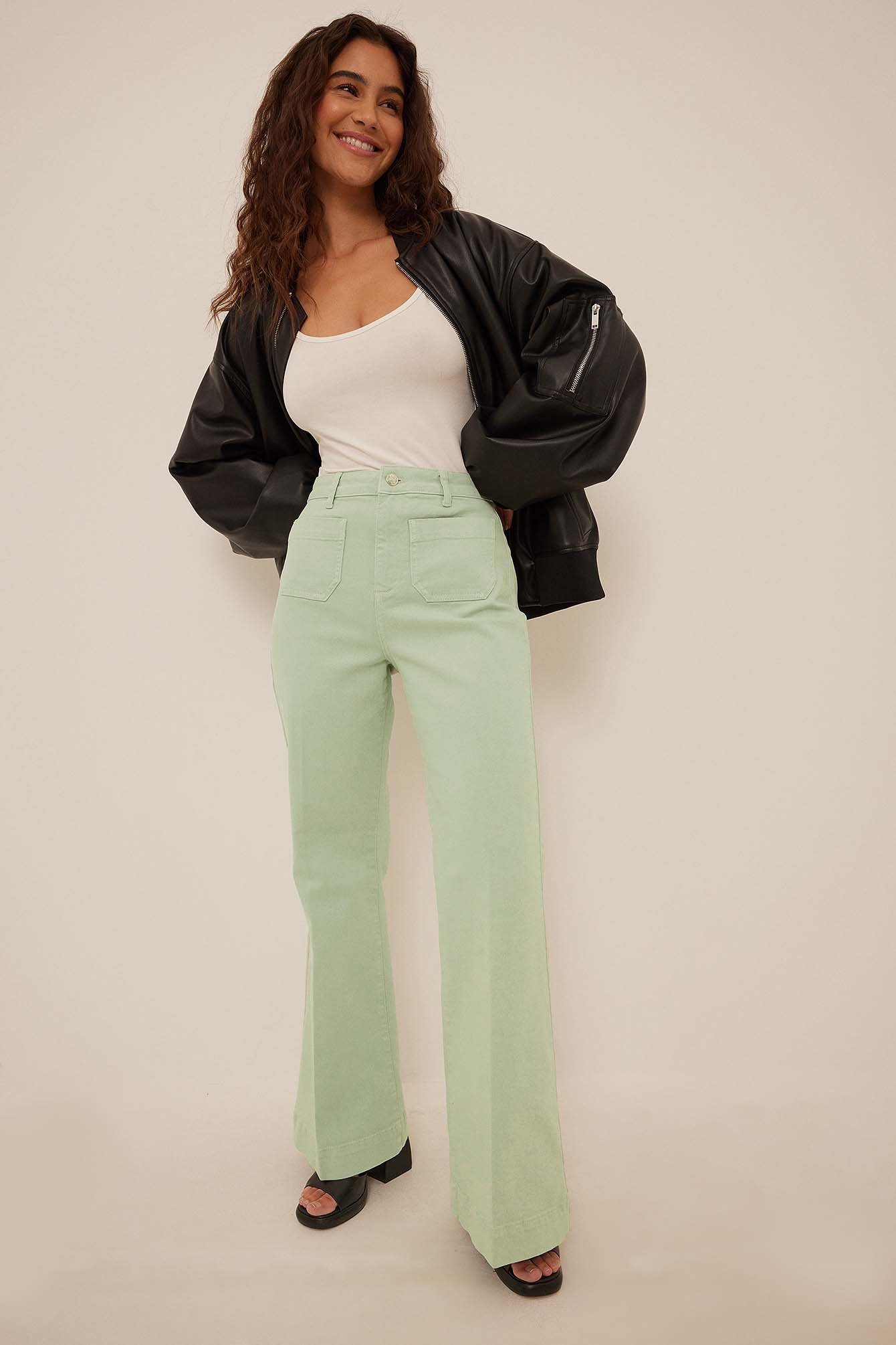 Green Organische jaren 70 jeans met wijde pijpen en zakken voor