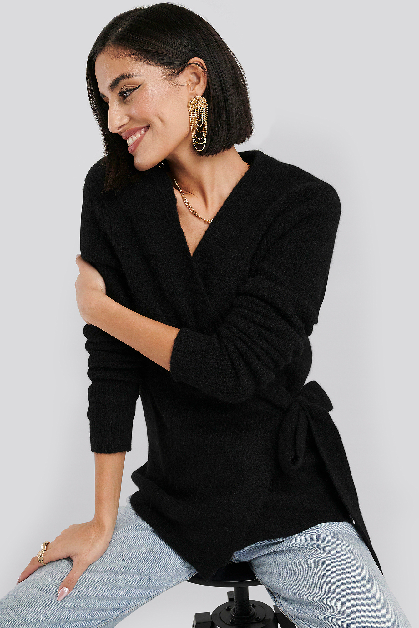 Alpaca Wrap Around Knitted Sweater Black