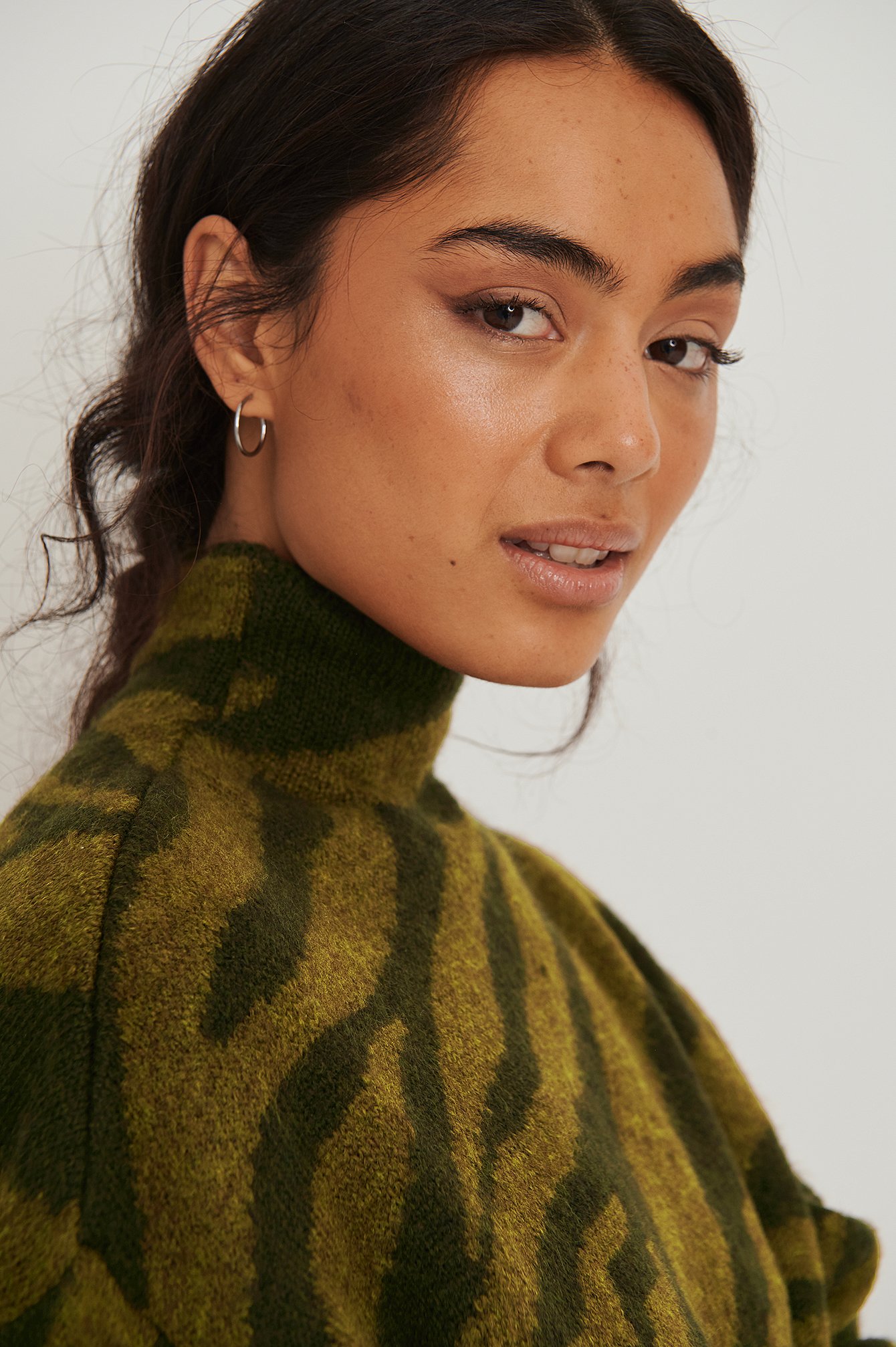 Beige/Green Swirl Jaqcuard Knit Sweater