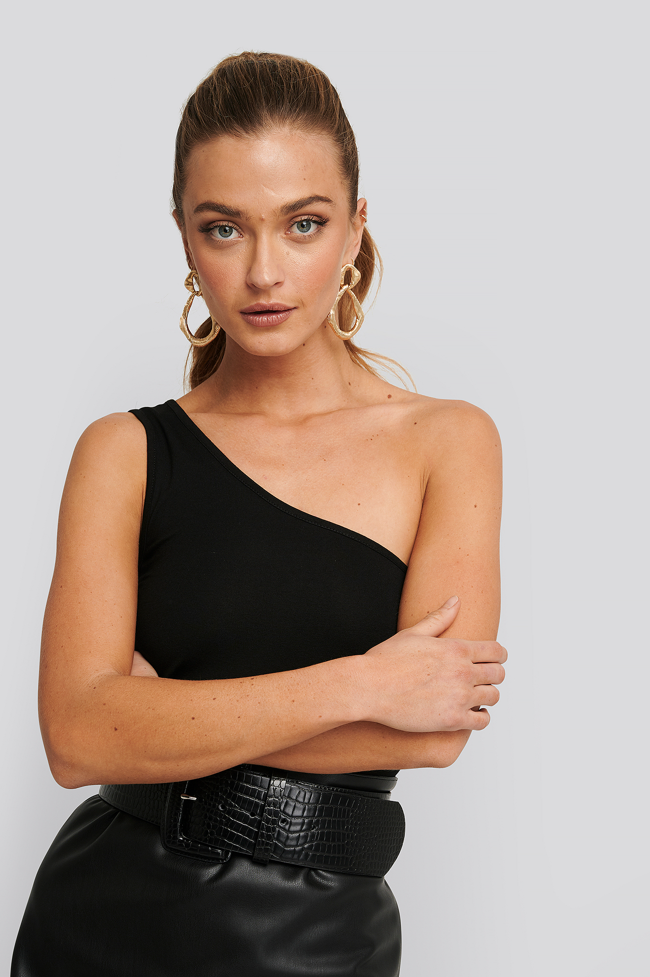 Assymetric Tank Black