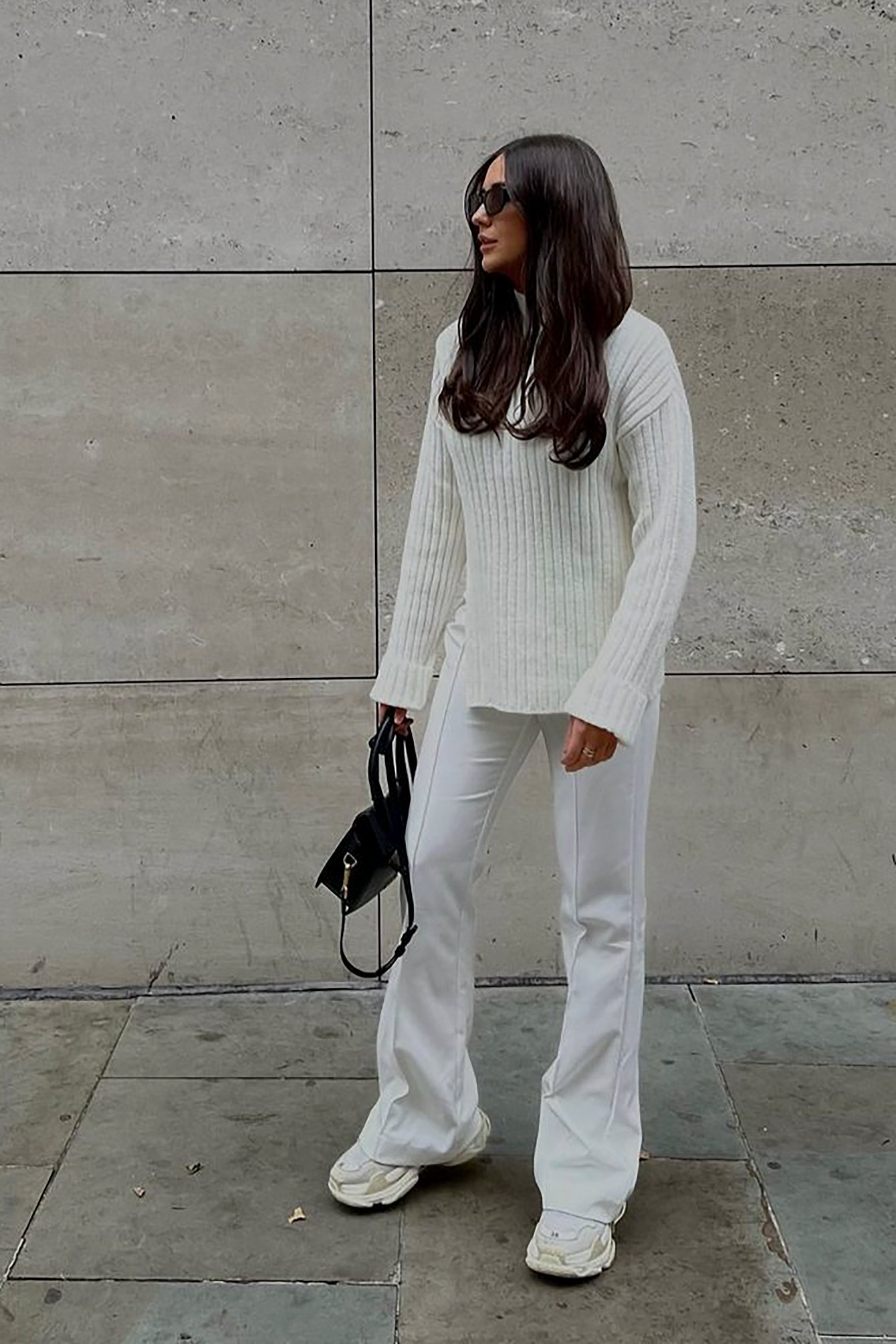 White Ribgebreide asymmetrische sweater