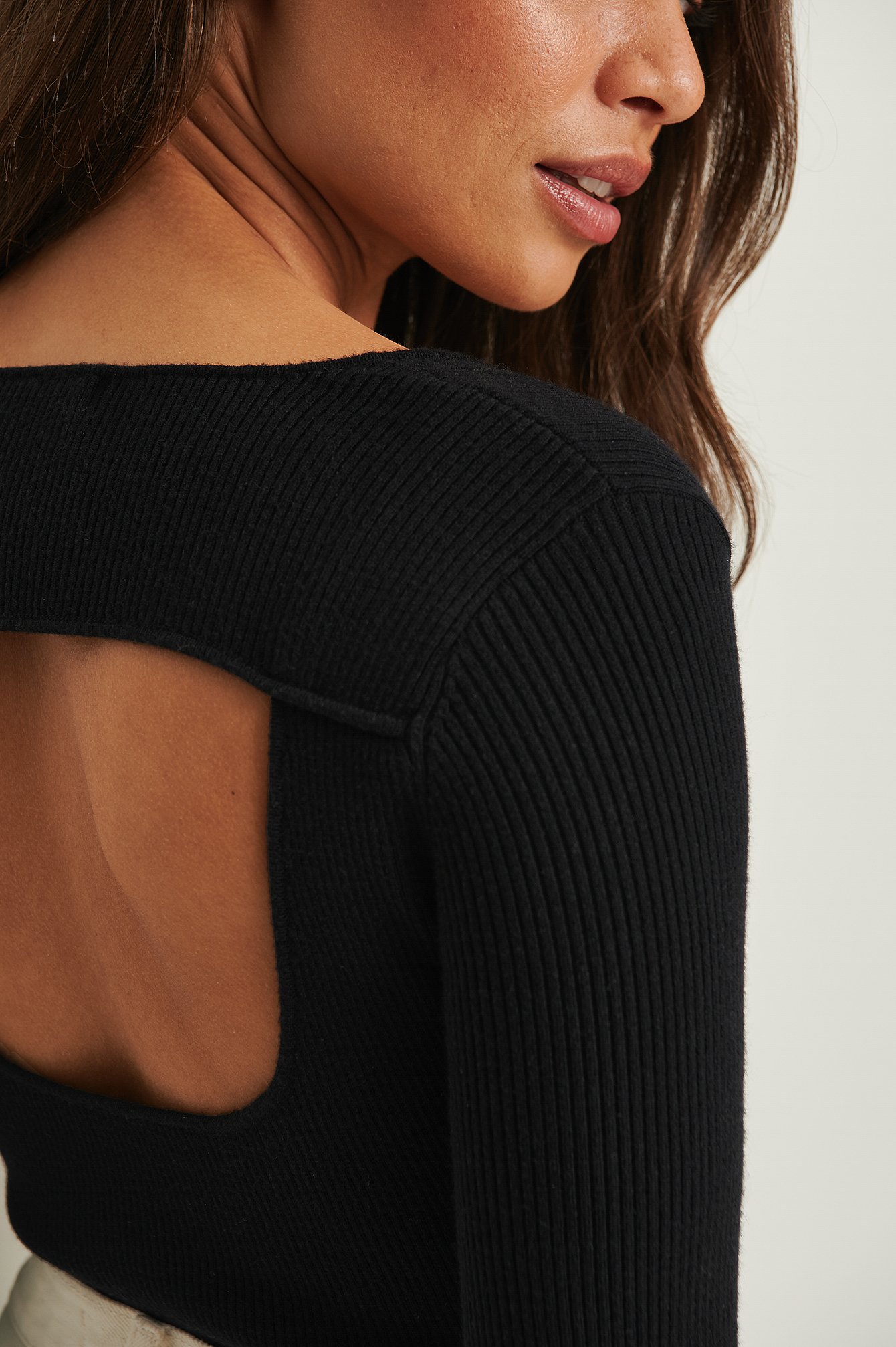 Black Back Detail Ribbed Knitted Sweater