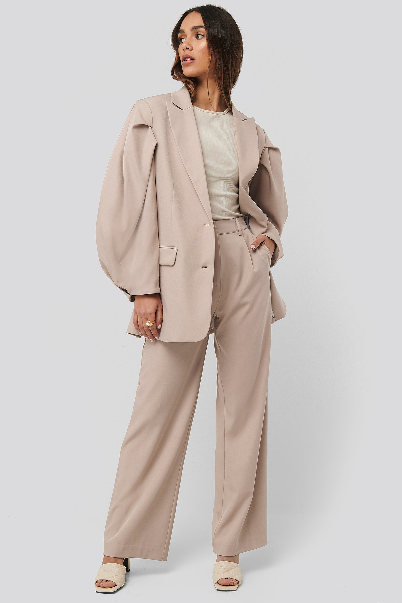 Balloon Sleeve Blazer Beige | na-kd.com