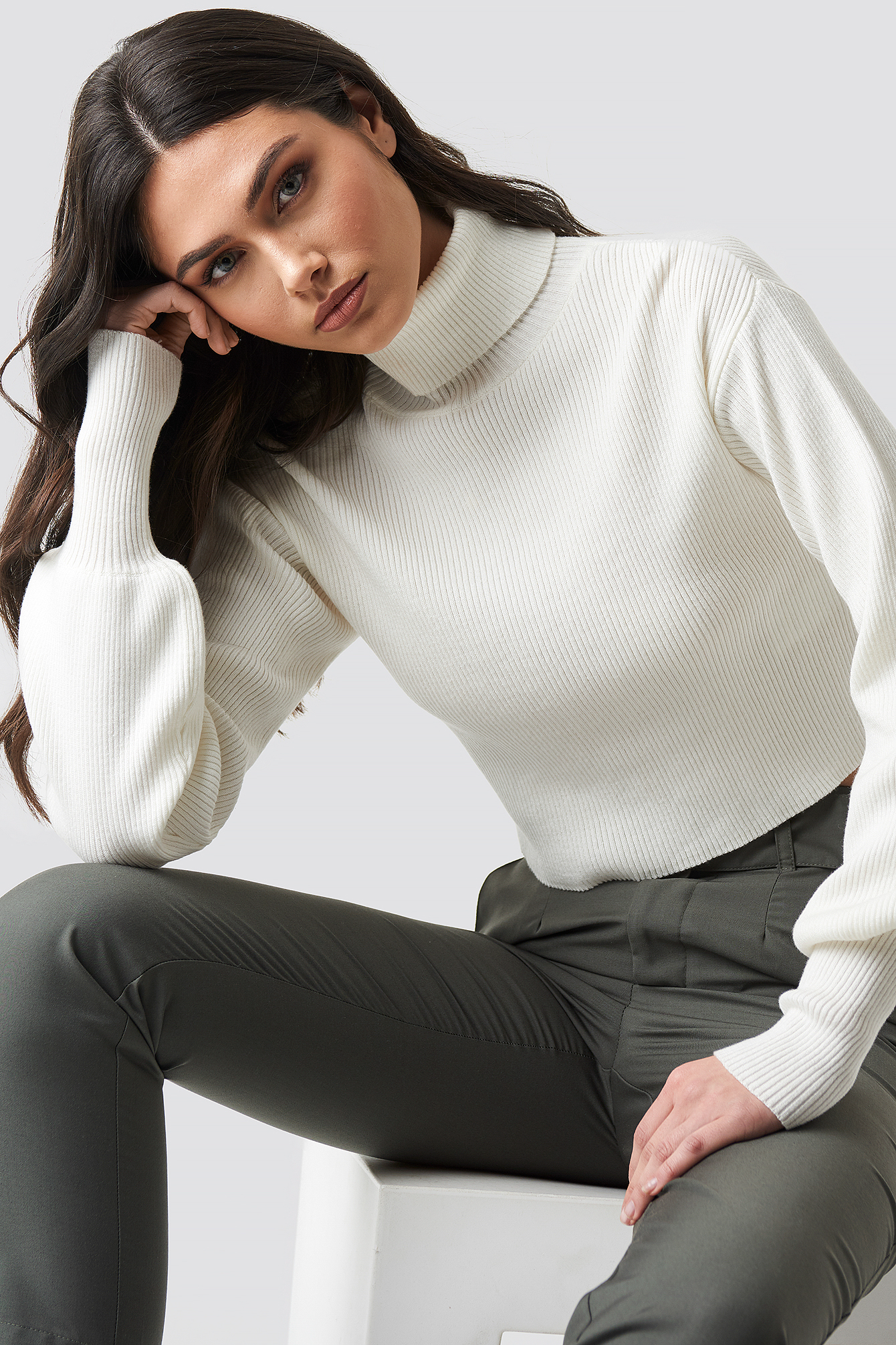 Balloon Sleeve High Neck Short Sweater White