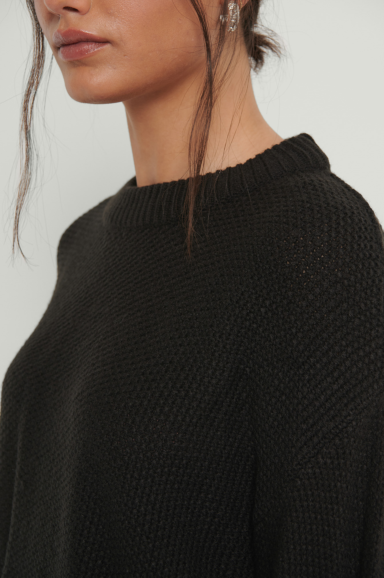 Black Balloon Sleeve Knitted Cropped Sweater
