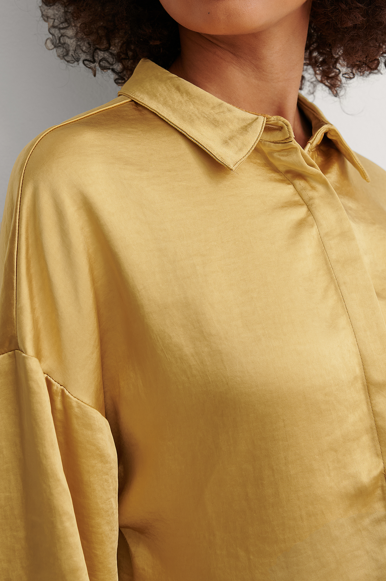Balloon Sleeve Satin Blouse Gold | na 
