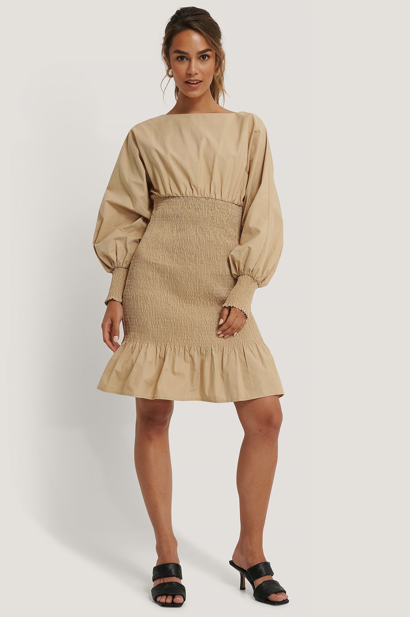 Balloon Sleeve Smock Dress Beige | na 