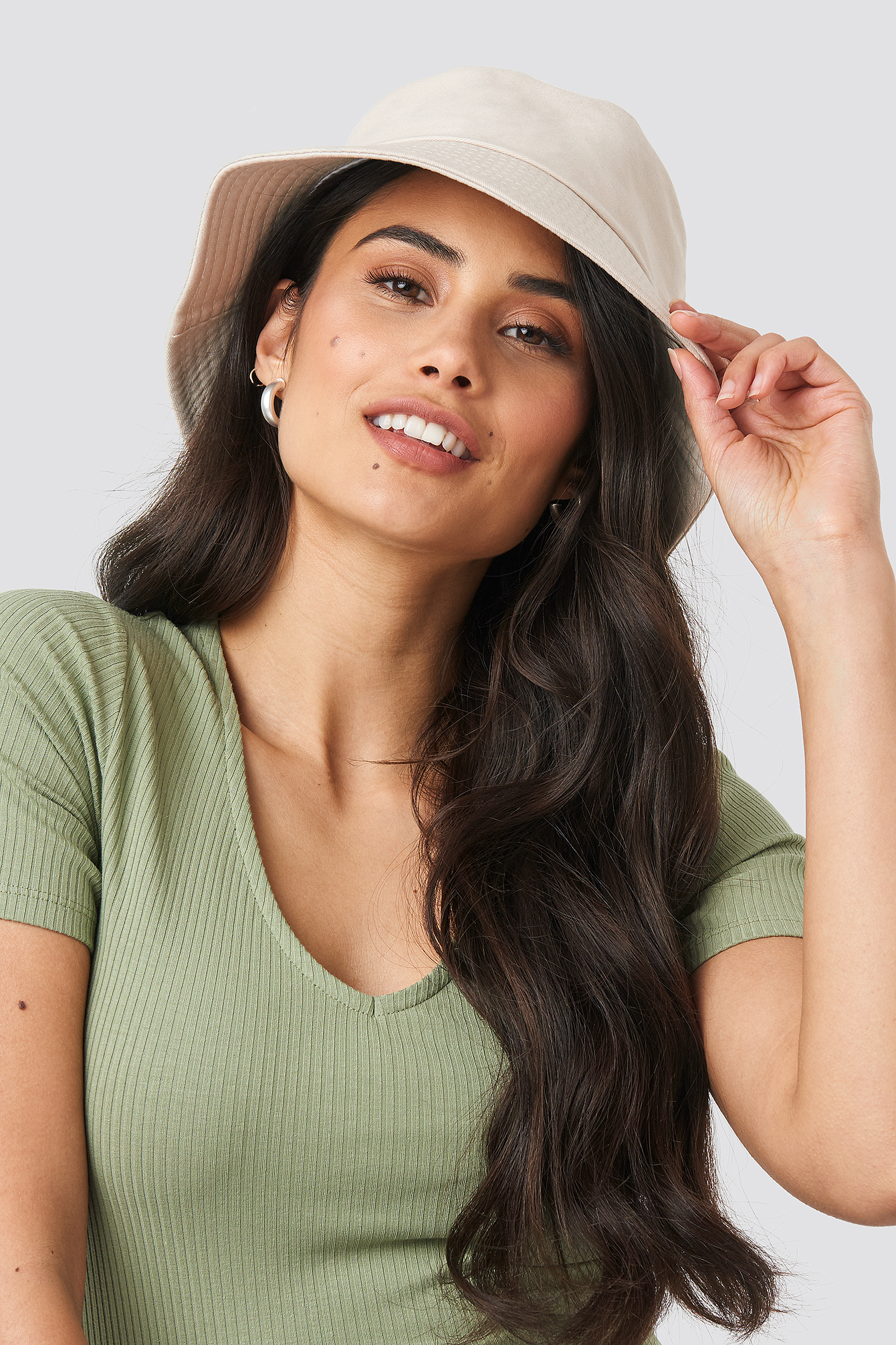 Basic Bucket Hat Beige