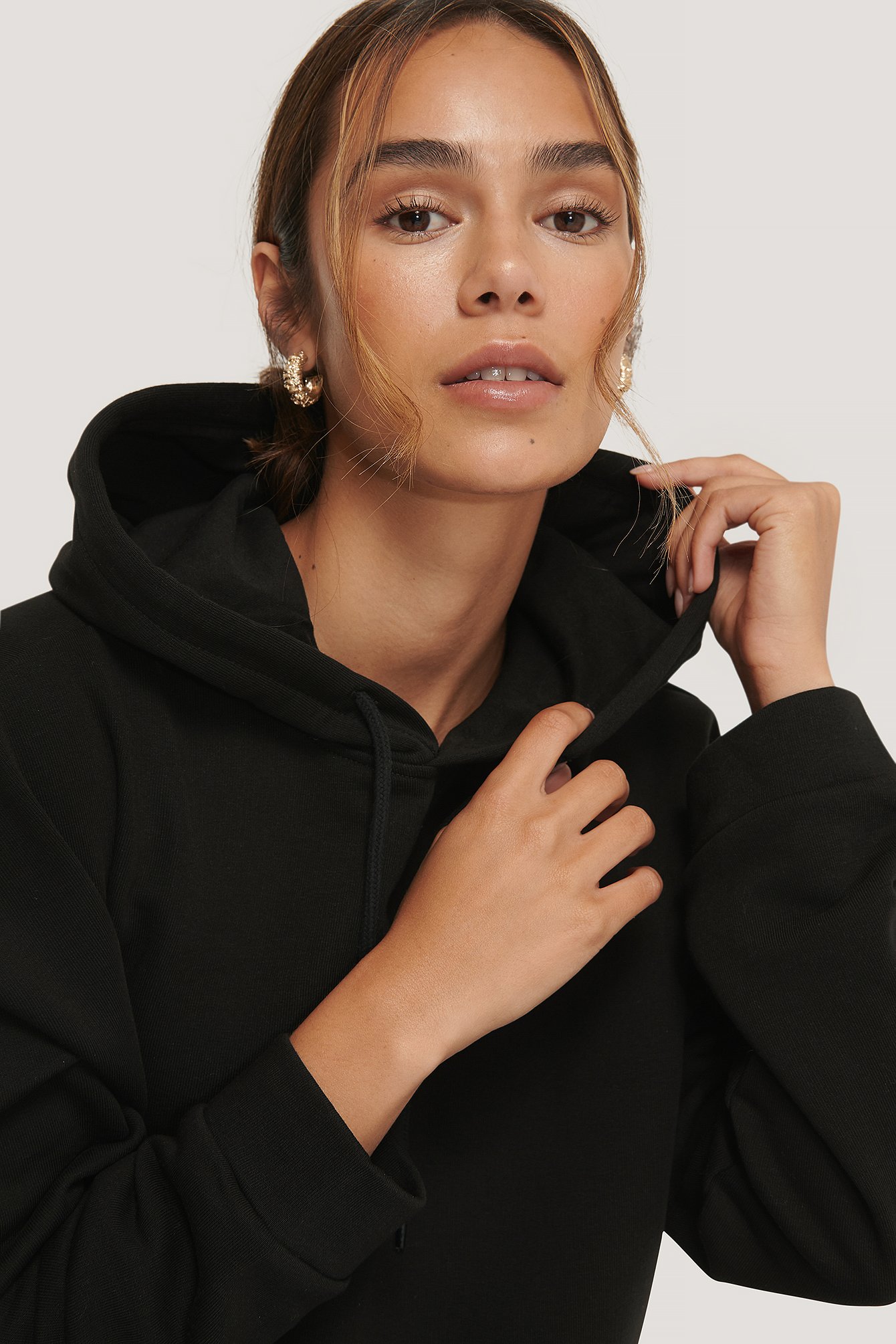 Black Organisch basic cropped hoodie