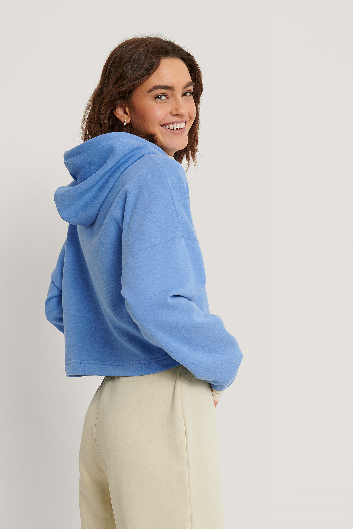 na kd cropped hoodie