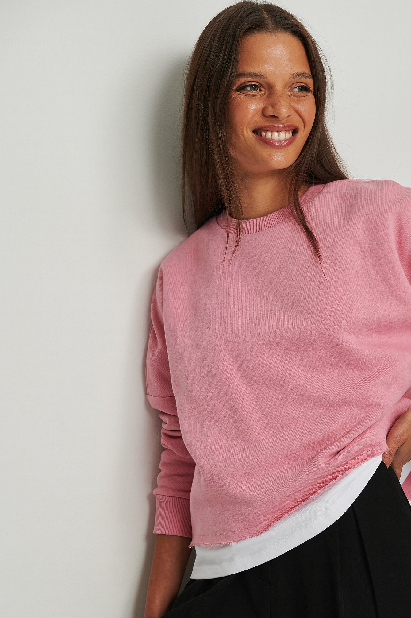 Old Pink Basic Cropped Sweater