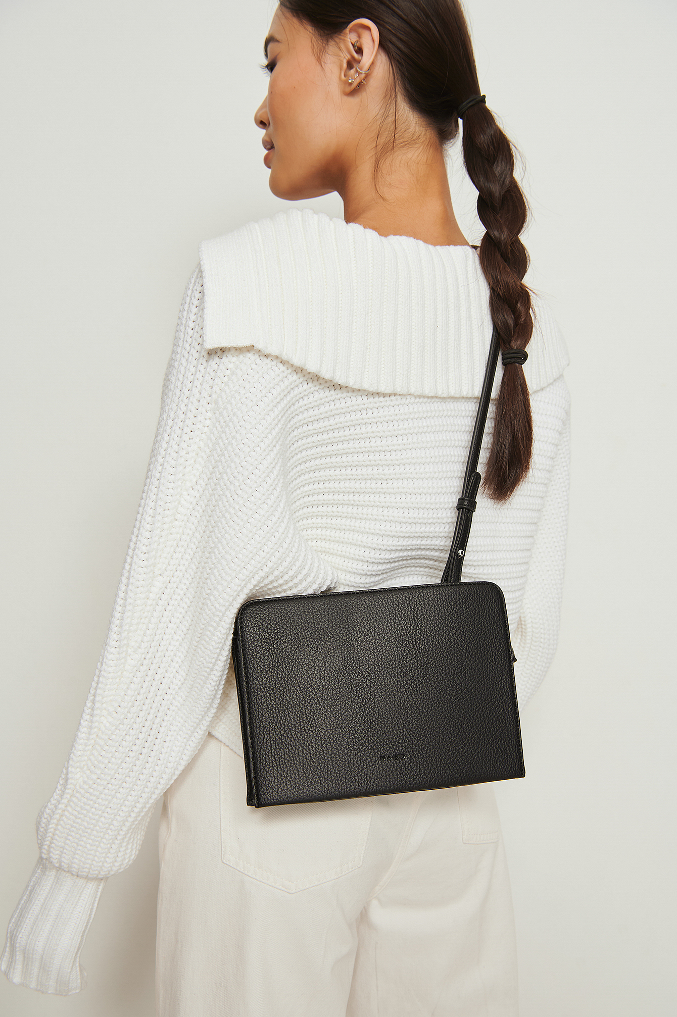 basic black crossbody bag