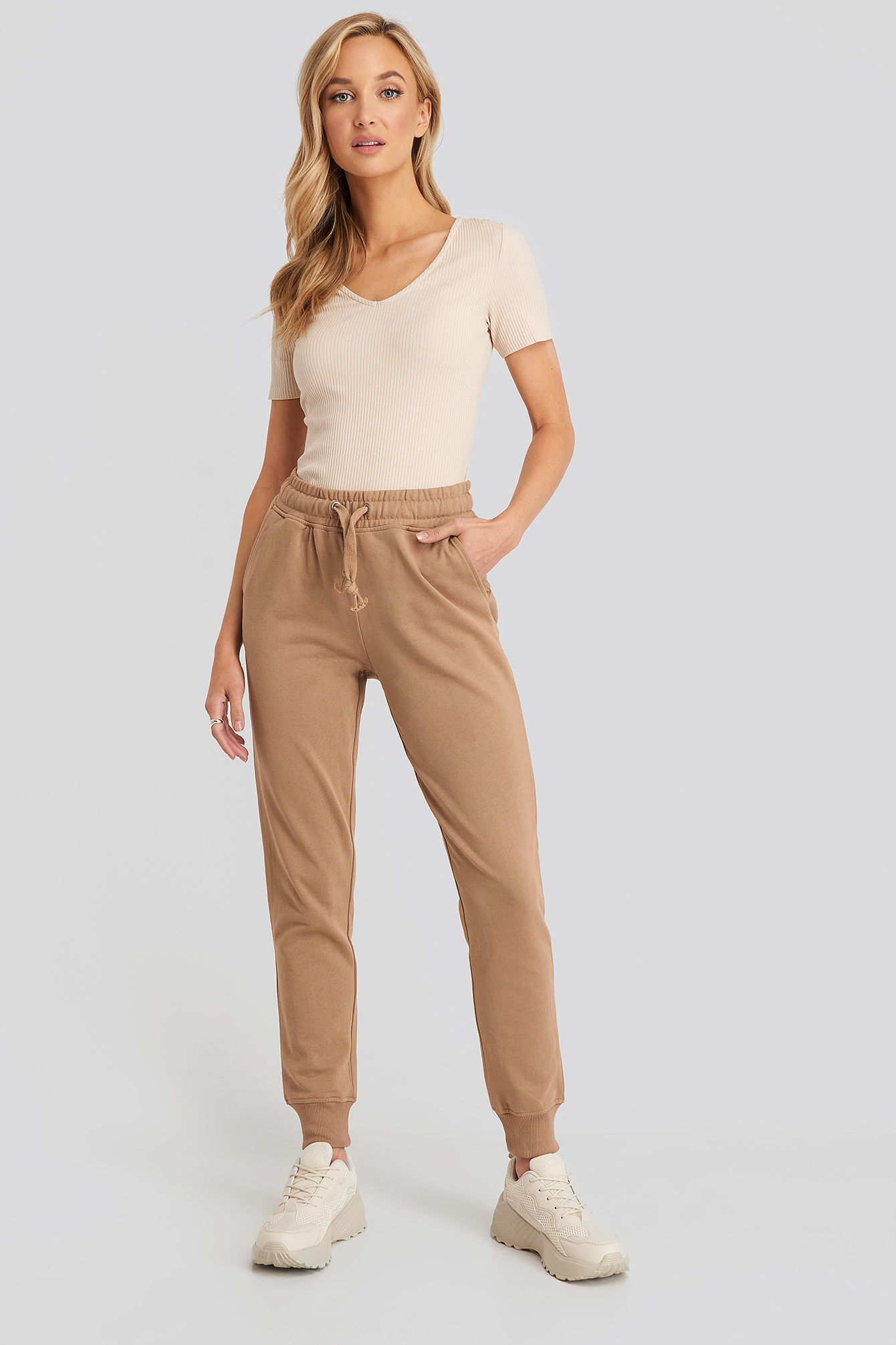 Basic Sweatpants Dark Beige
