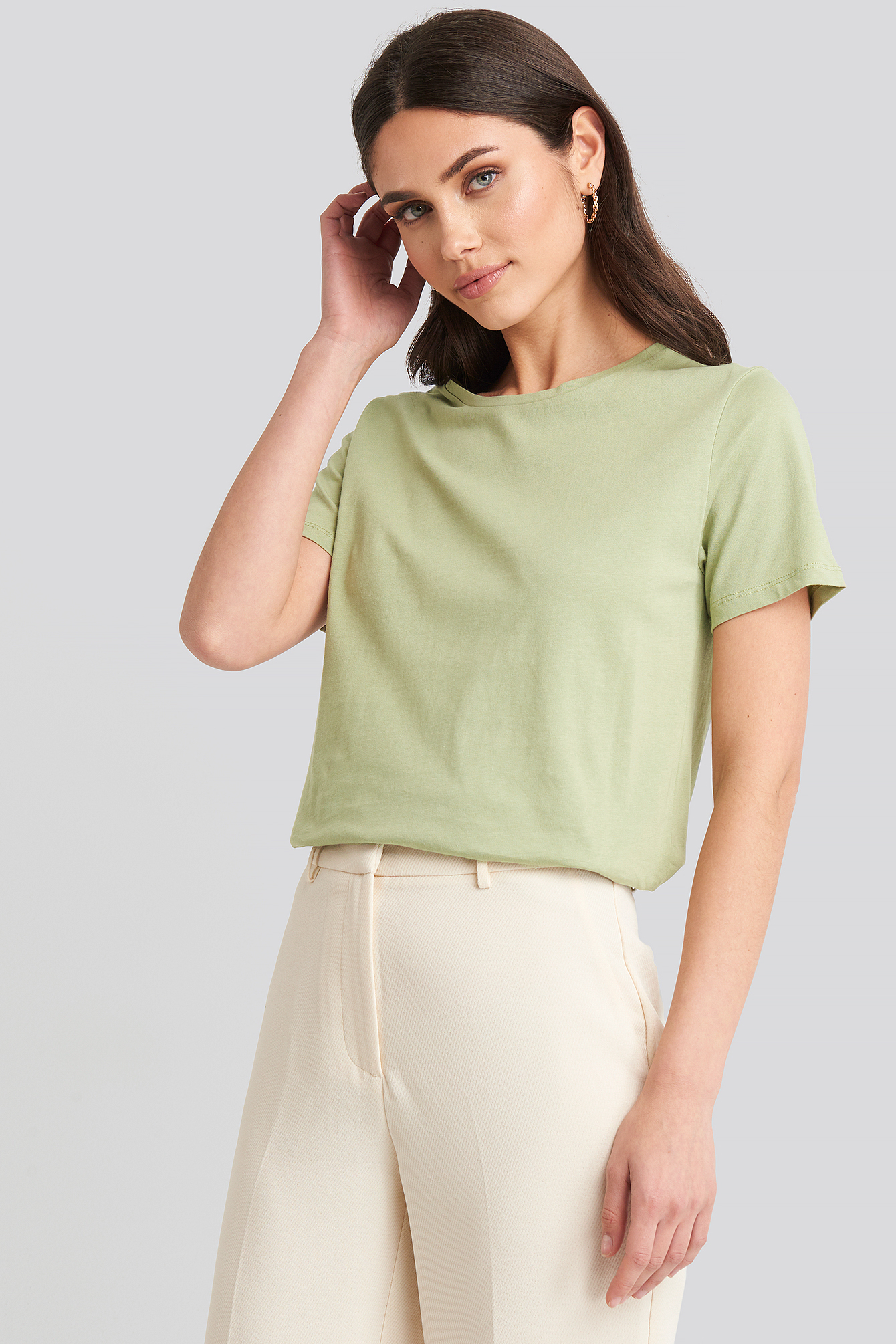 Basic Tee Light Khaki