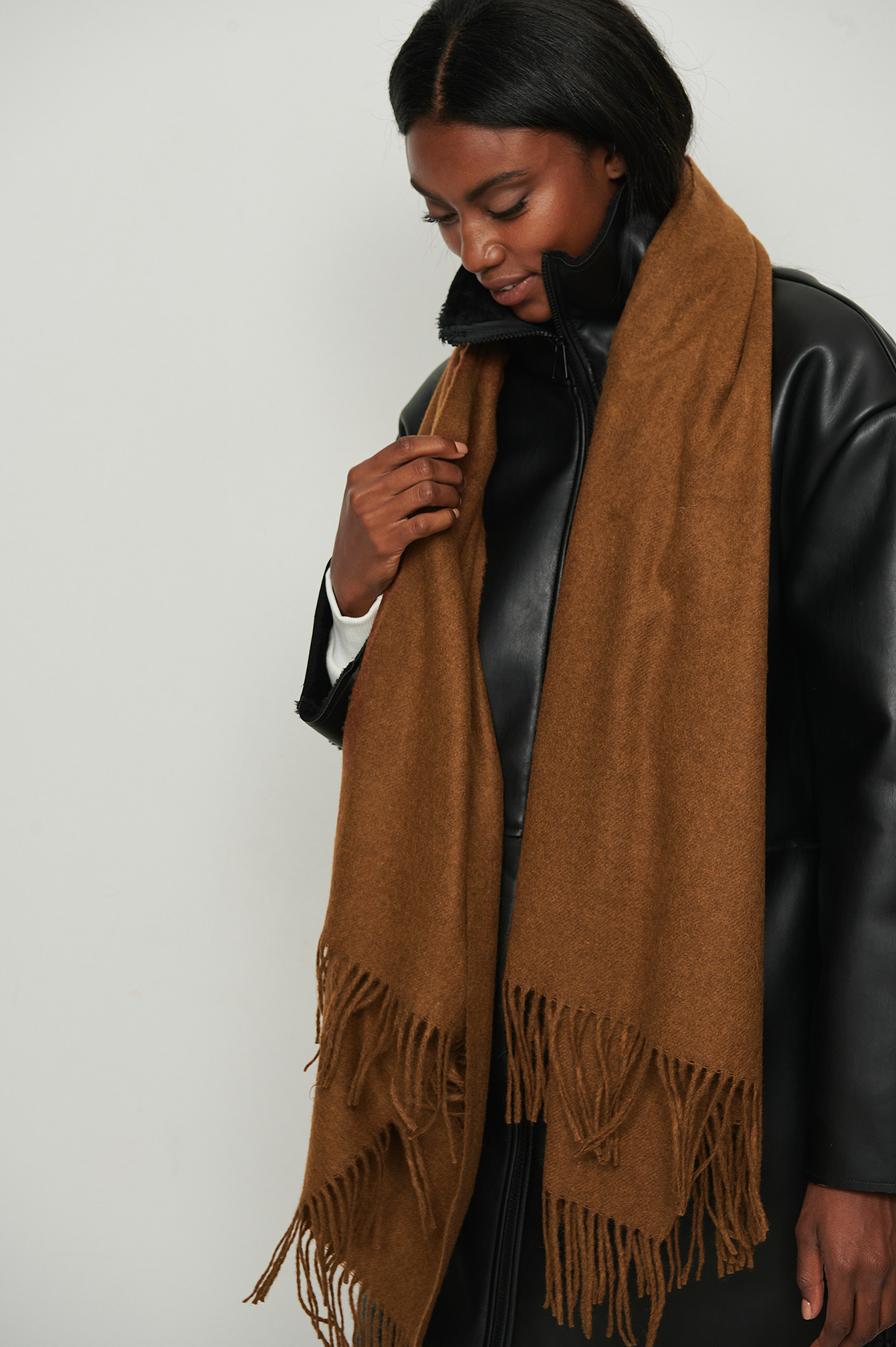 Basic Wool Blend Scarf Brown NAKD