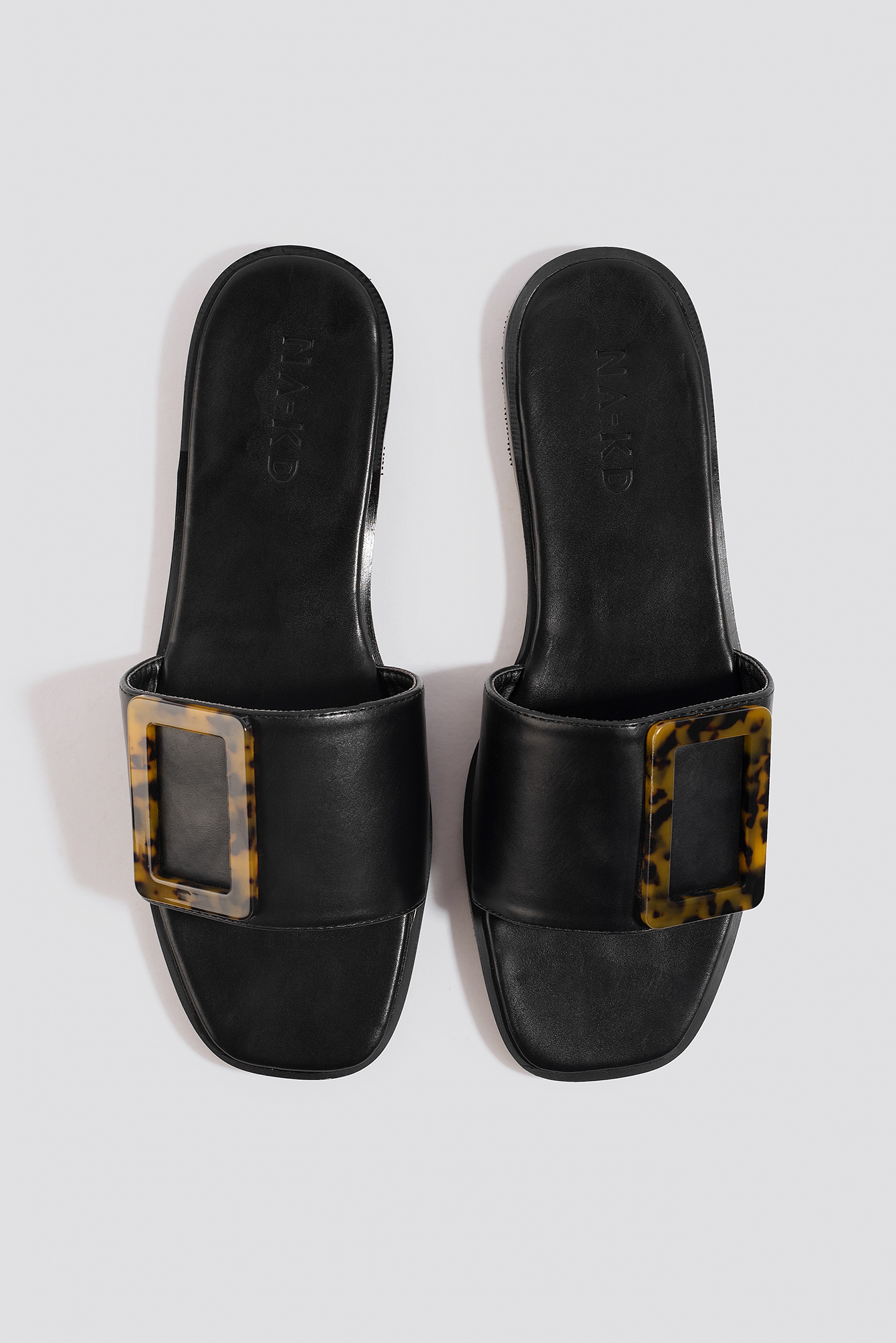 Big Buckle Flats Black