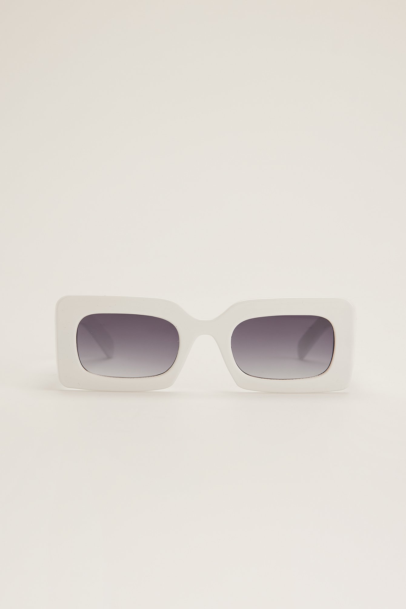 White Big Chunky Frame Sunglasses
