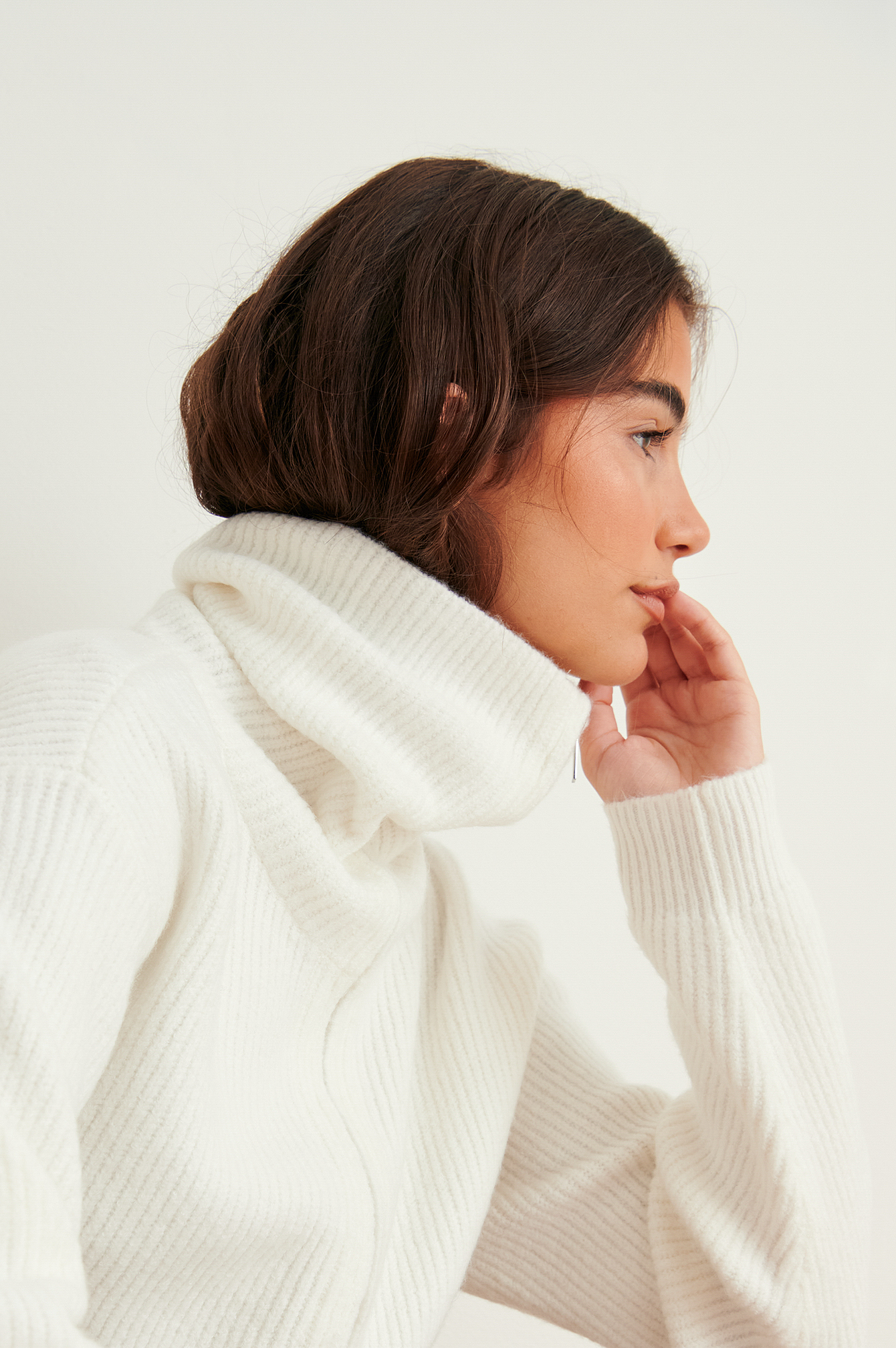 Big collar cardigan