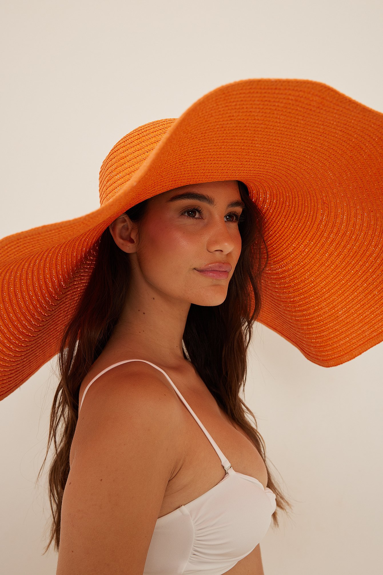 Orange Słomkowy kapelusz