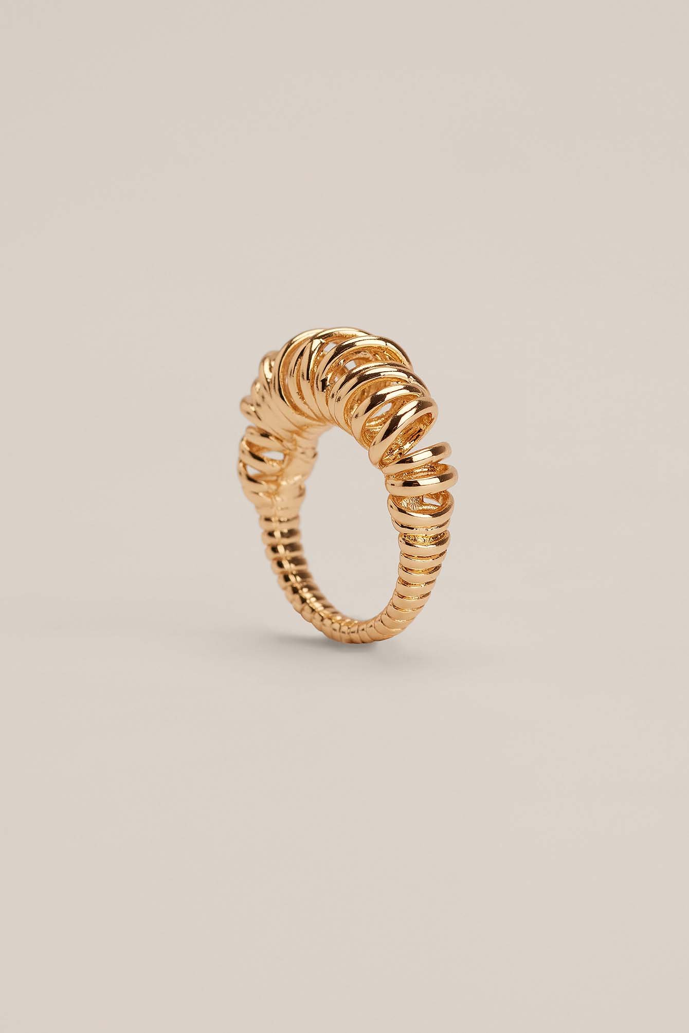 Gold Big Twisted Wired Ring