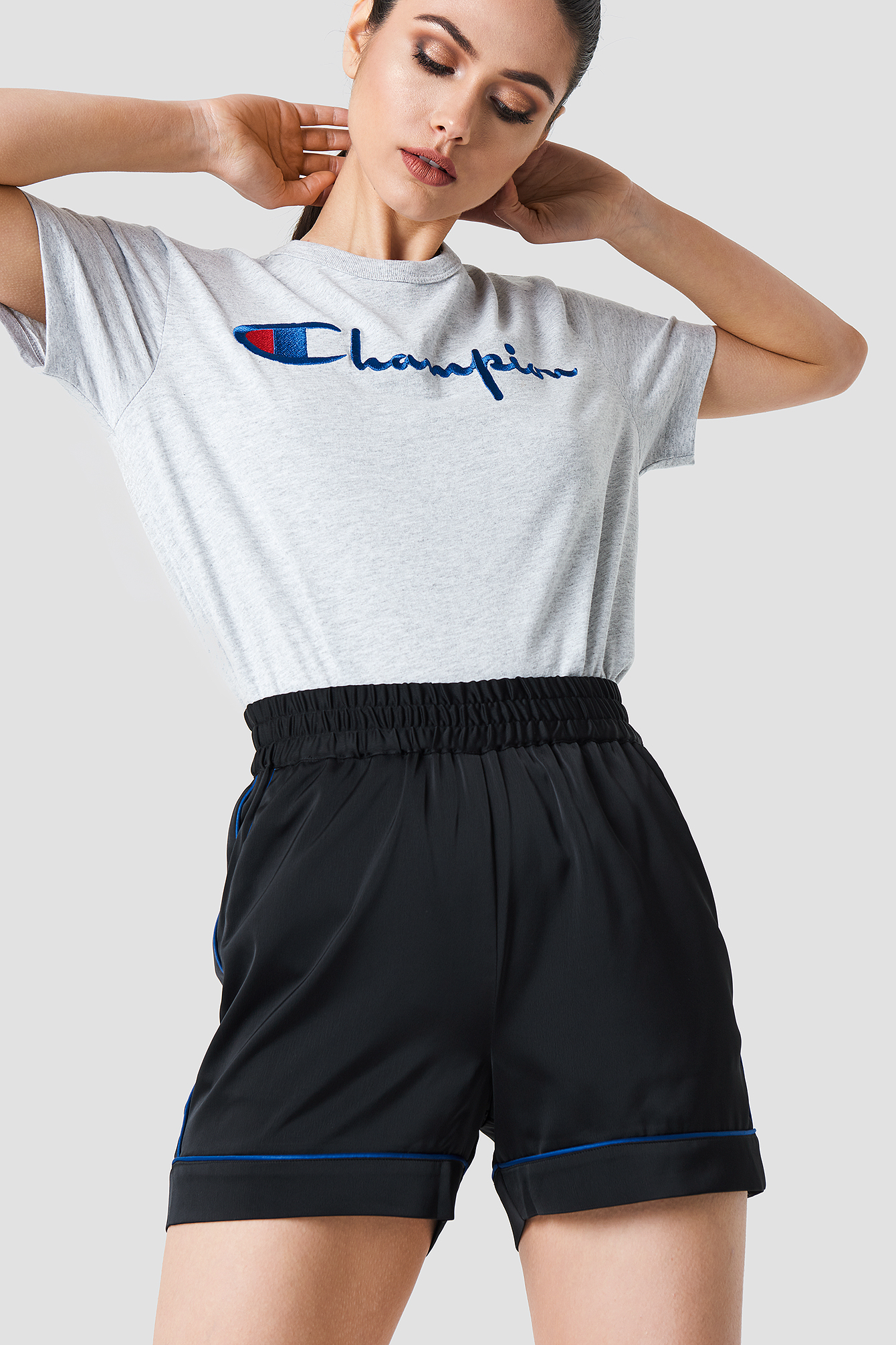 Binding Detail High Waist Shorts Black