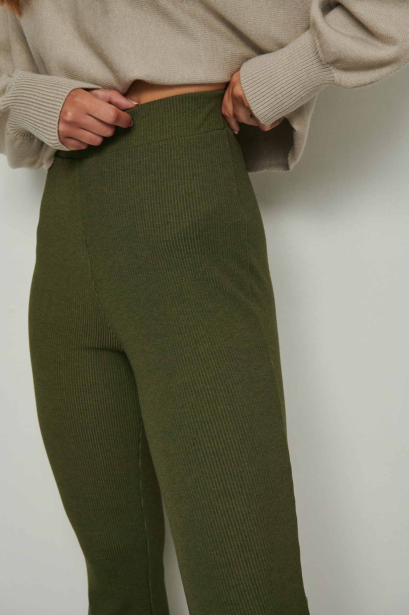 Bootcut Rib Pants Green | na-kd.com