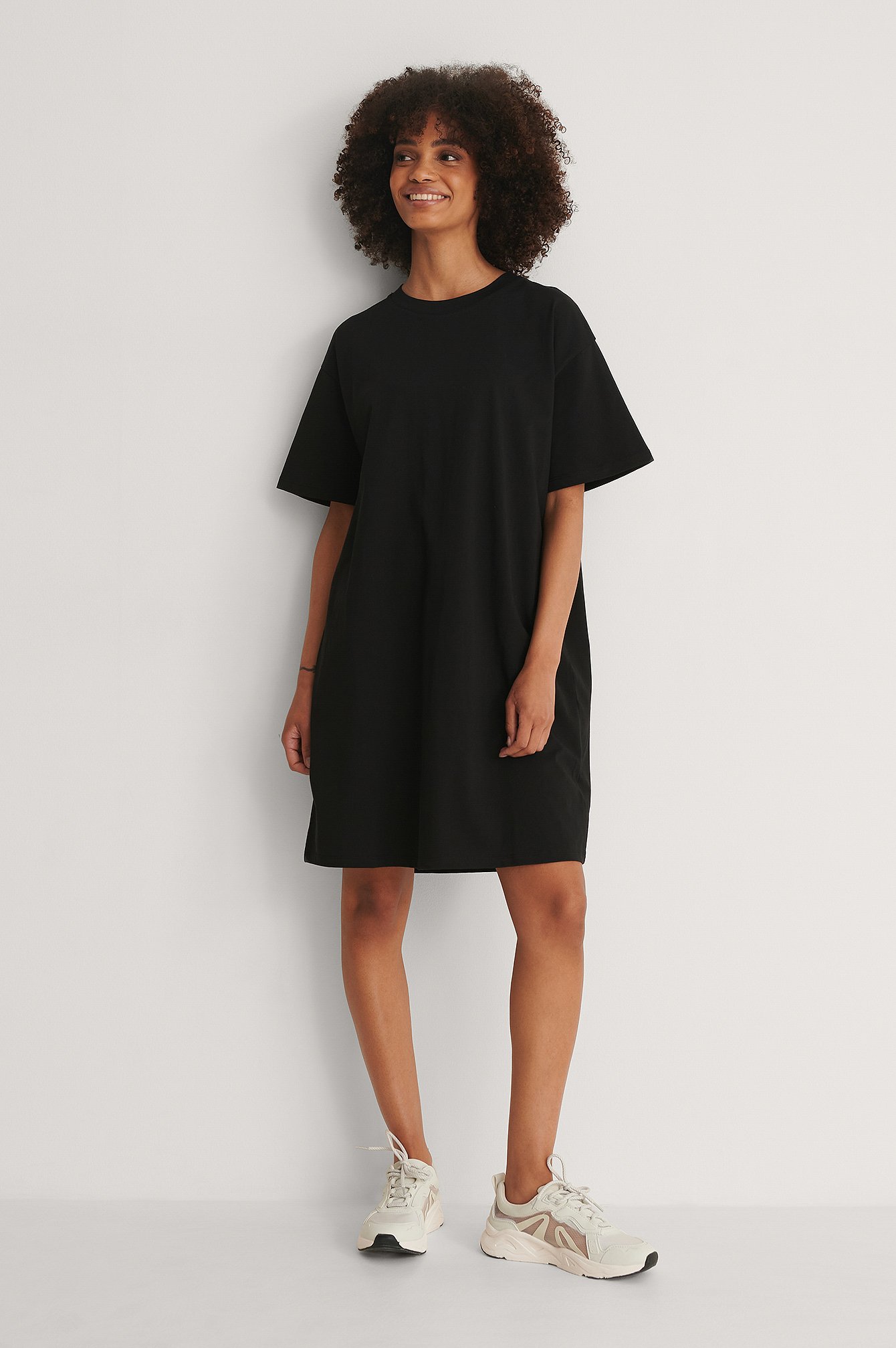 Mode Jurken T-shirt jurken Asos T-shirt jurk zwart prints met een thema casual uitstraling 
