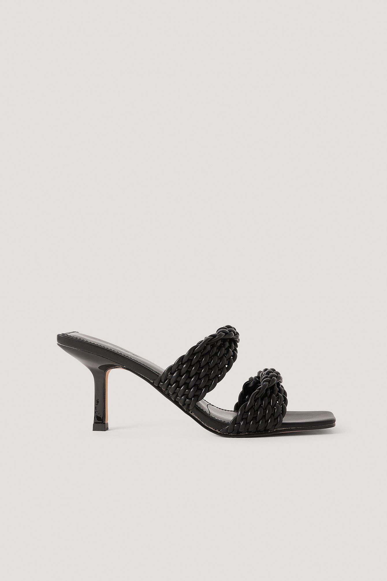 Black Braided Twisted Strap Sandals