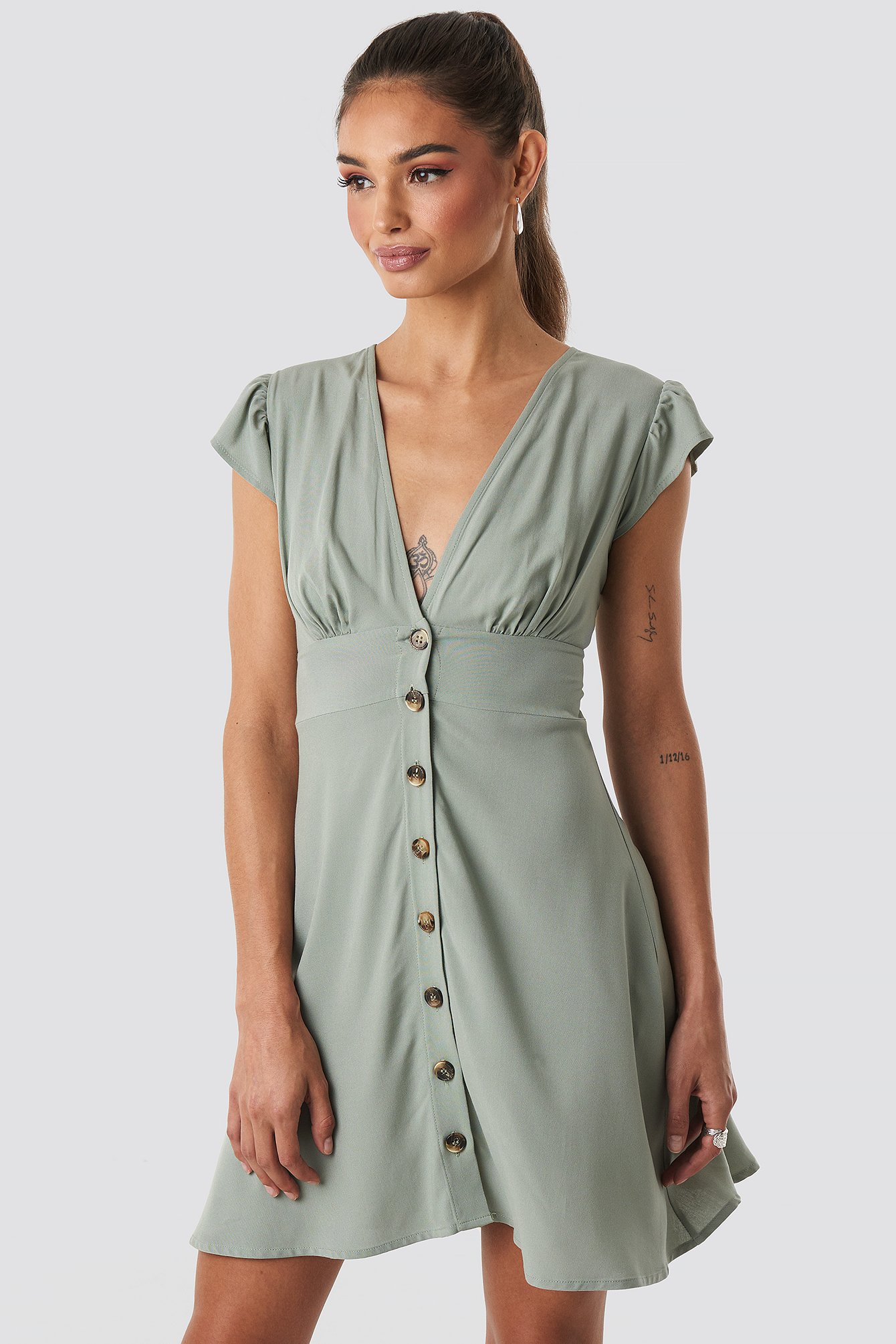 Button Up Mini Dress Green | NA-KD