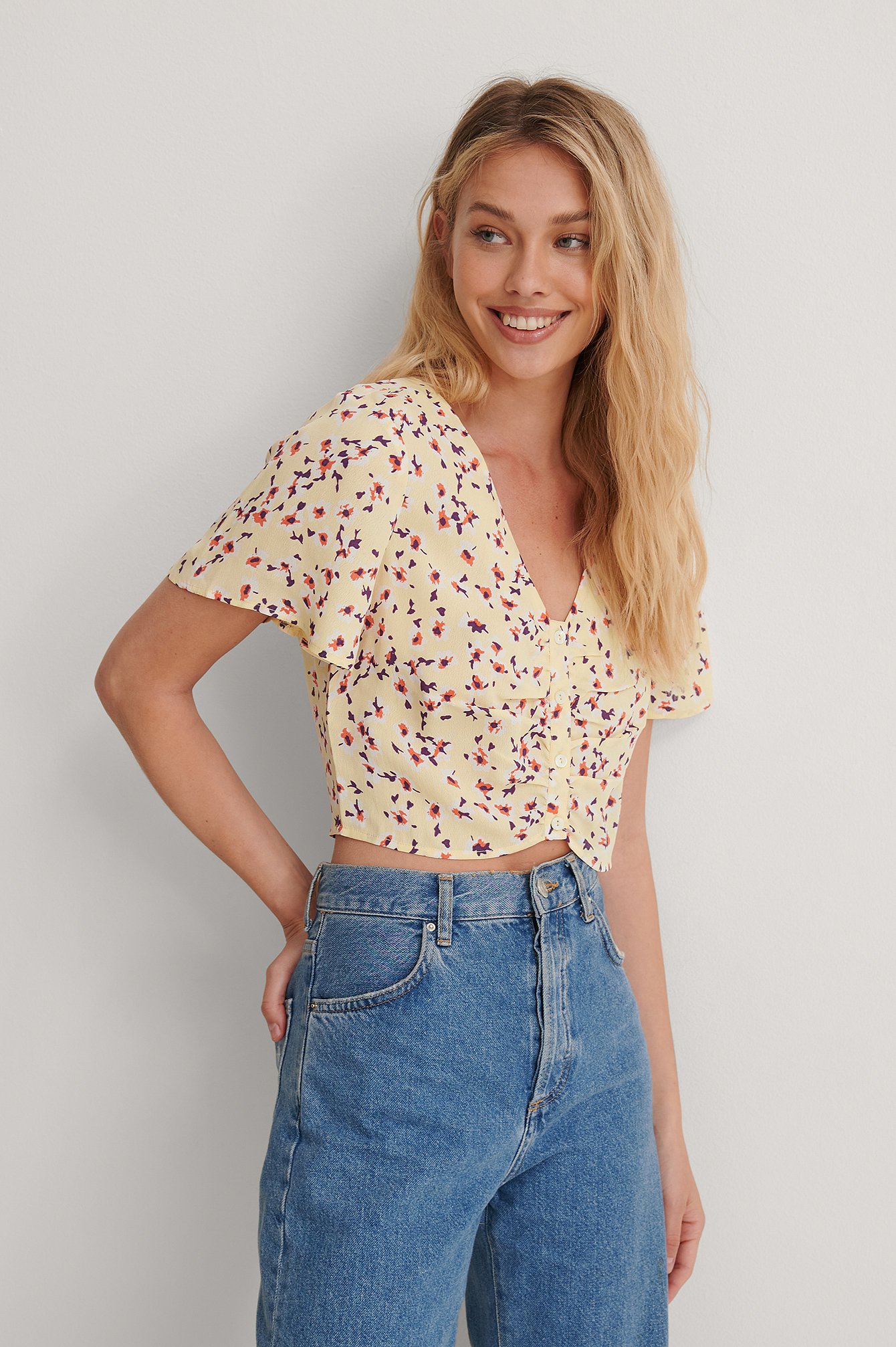 Cream Floral Buttoned Top