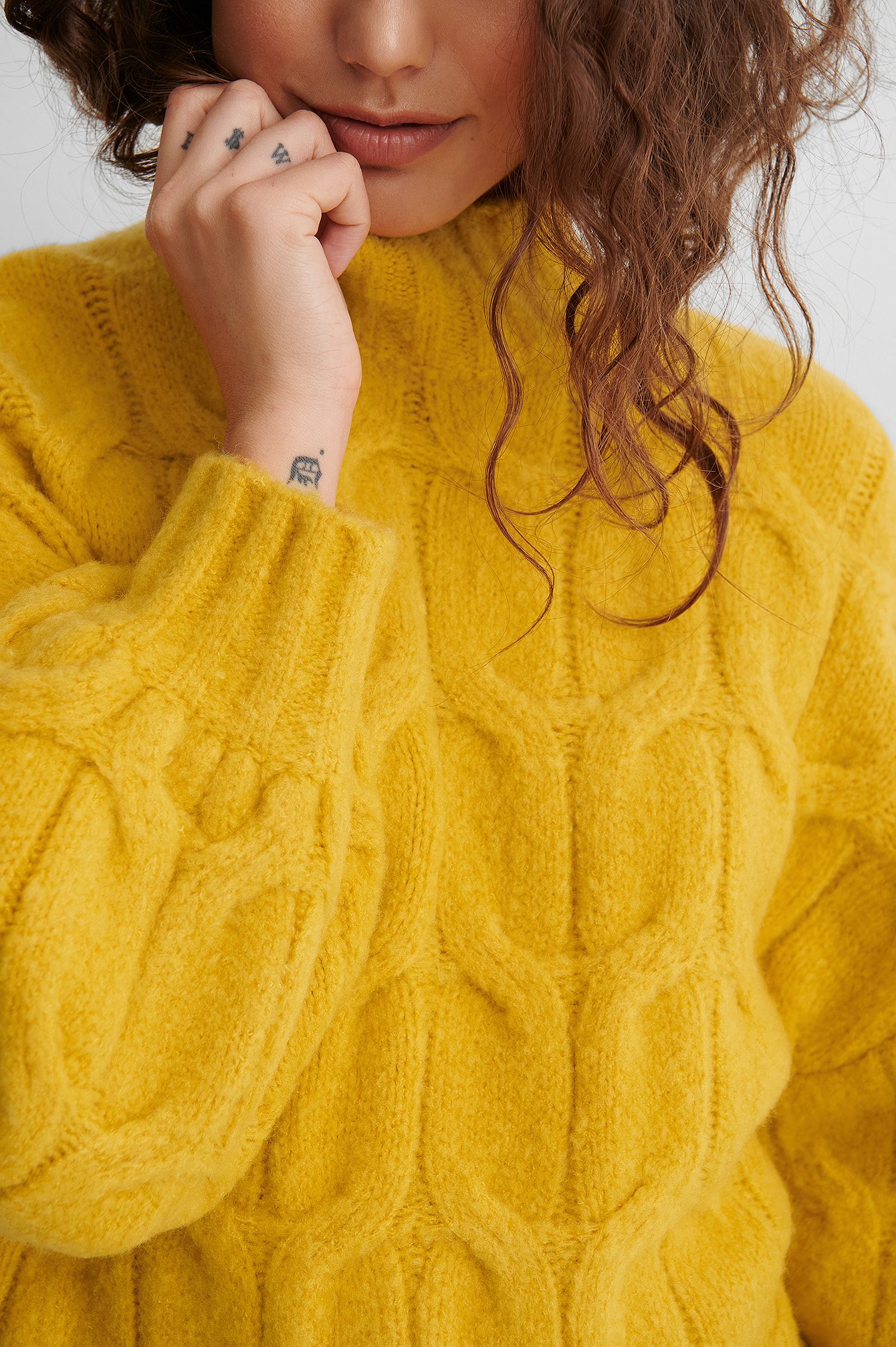 Cable Knit Sweater Yellow