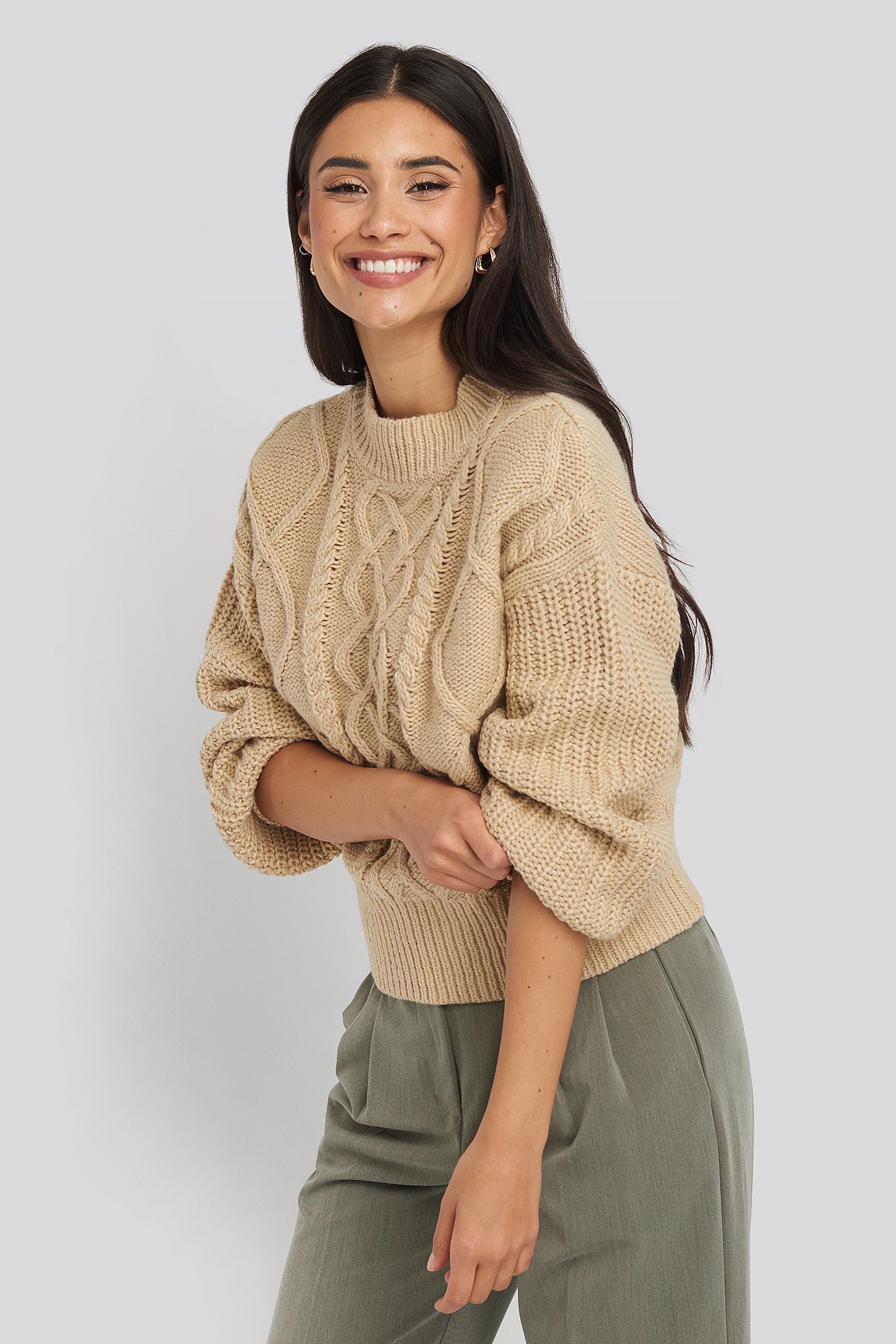 Cable Knitted Balloon Sleeve Sweater Beige