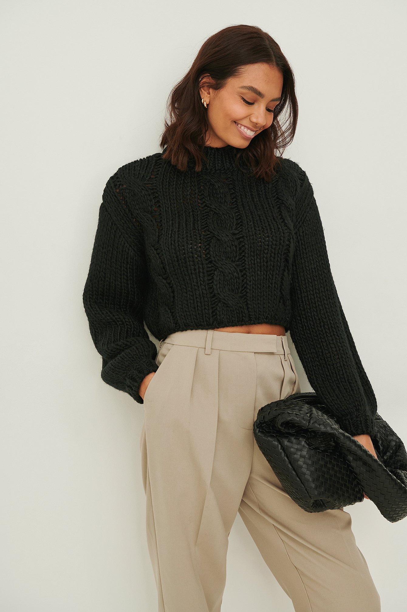 Black Cable Knitted Cropped Sweater