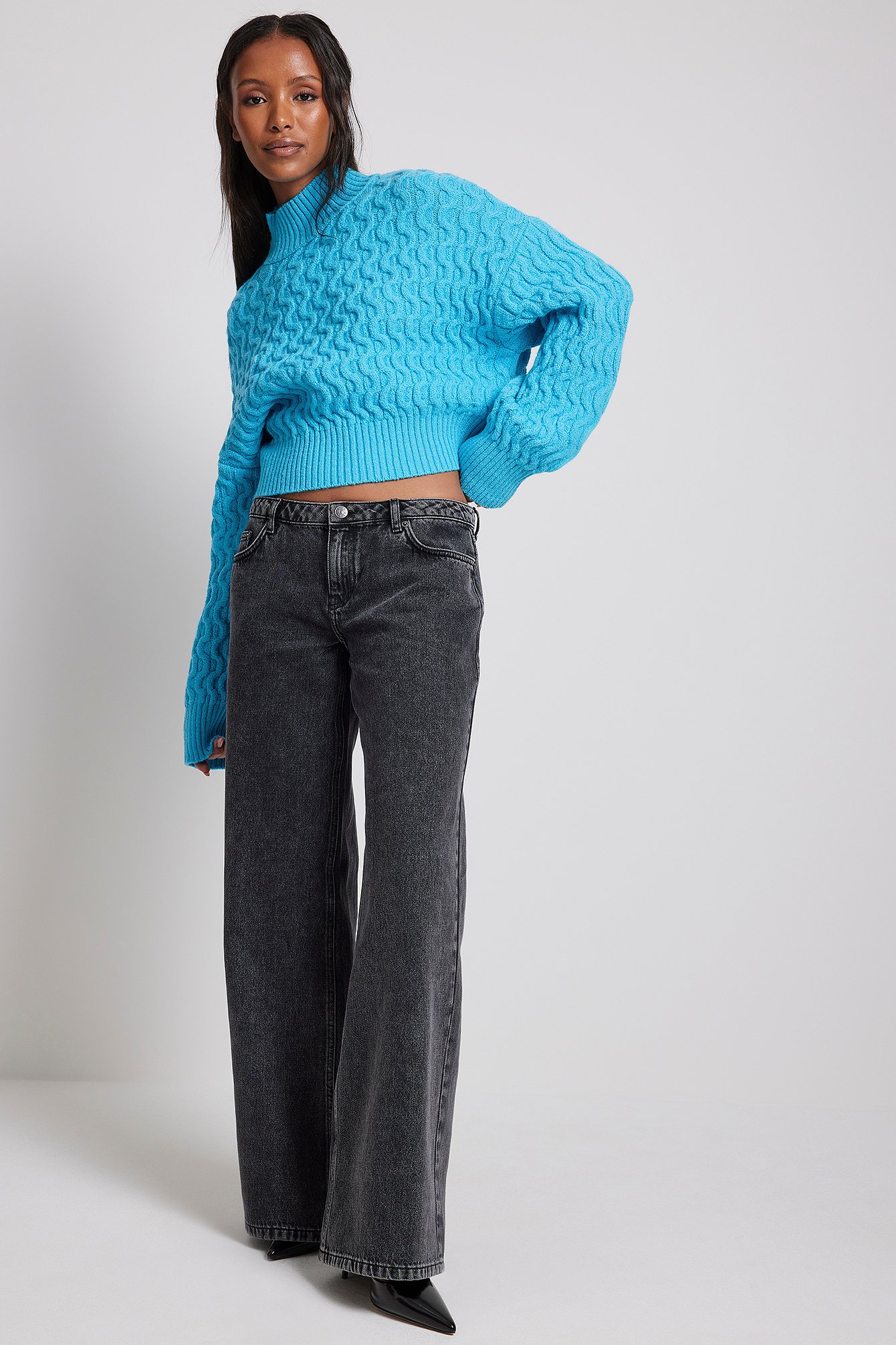 Blue Cable Knitted Cropped Sweater
