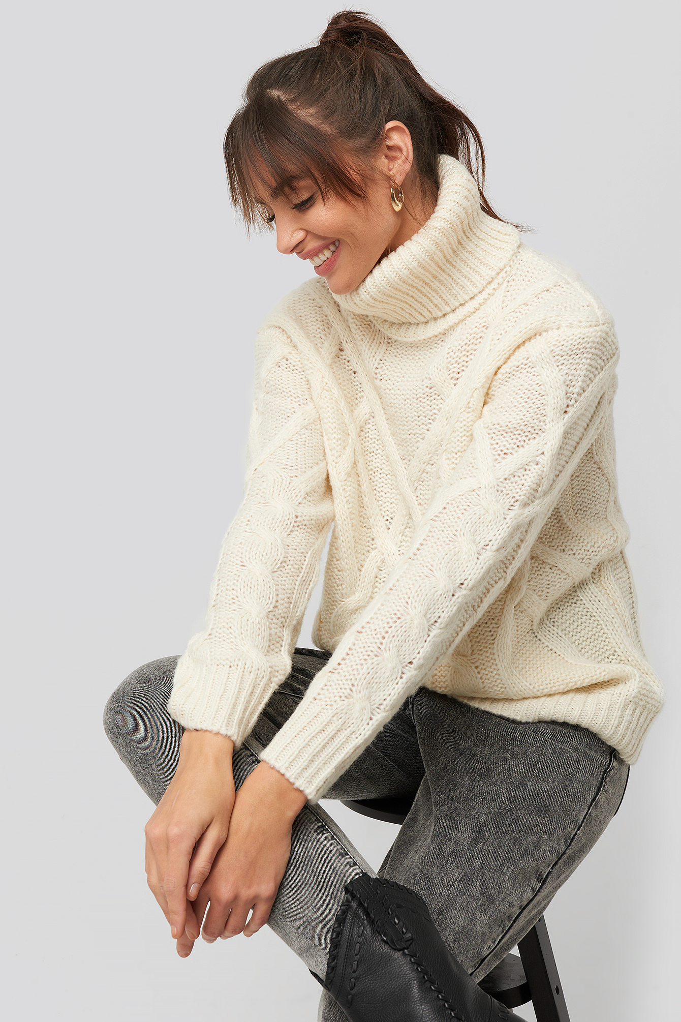 Cable Knitted High Neck Sweater Offwhite