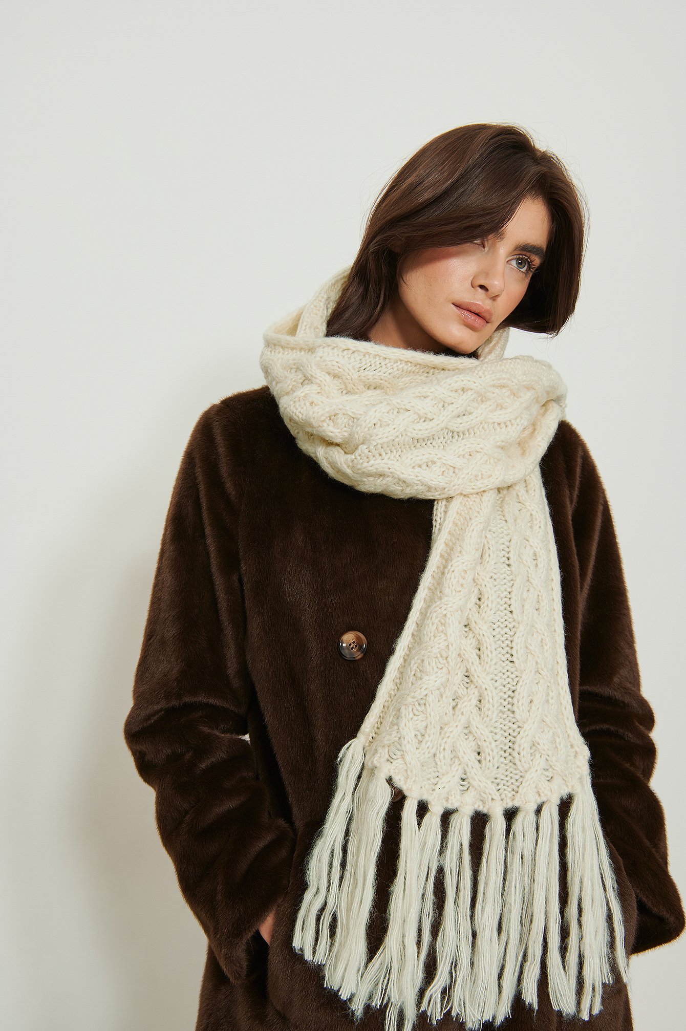Offwhite Cable Knitted Soft Scarf