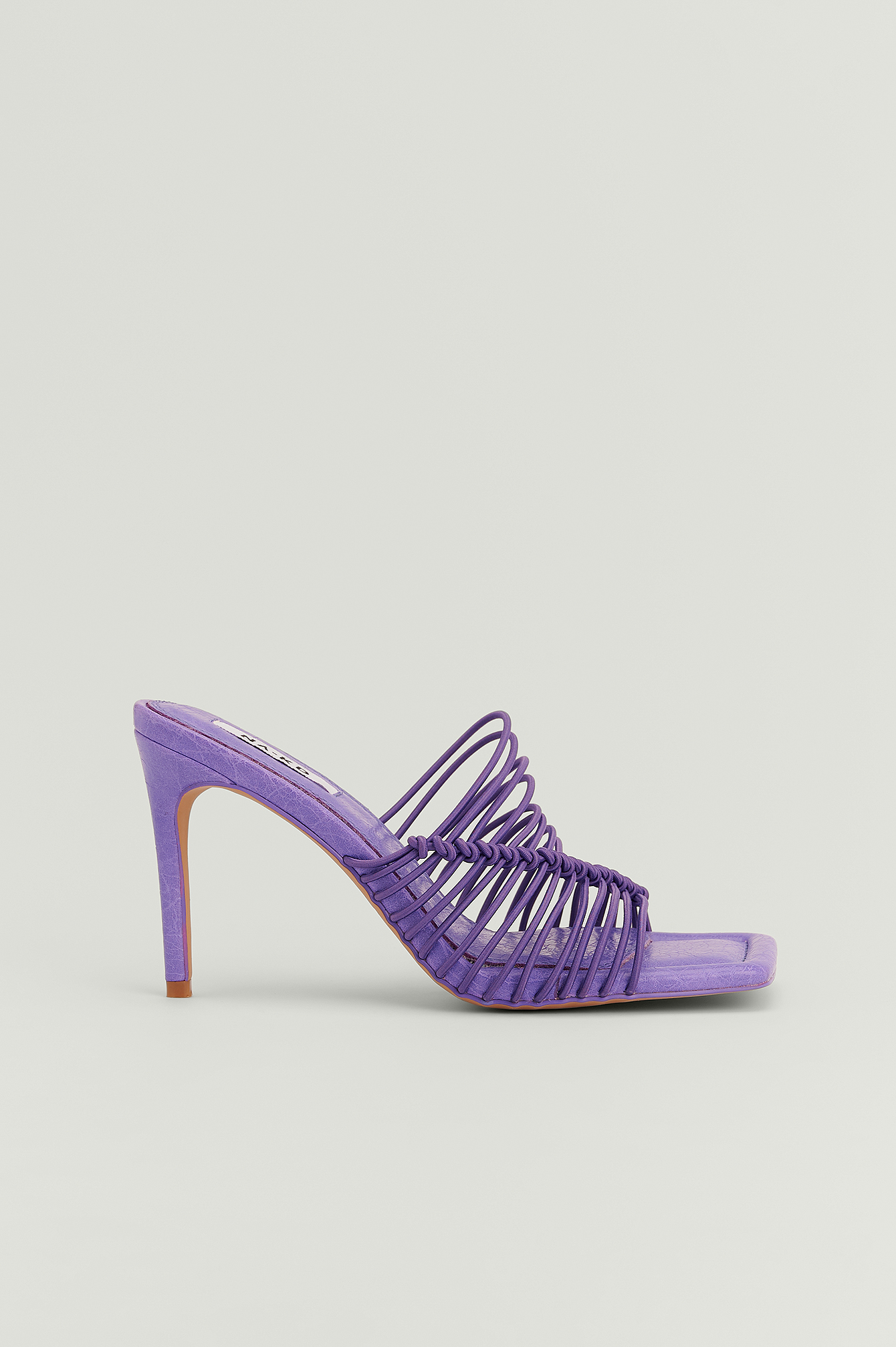 NA-KD Shoes Högklackade skor med remmar - Purple