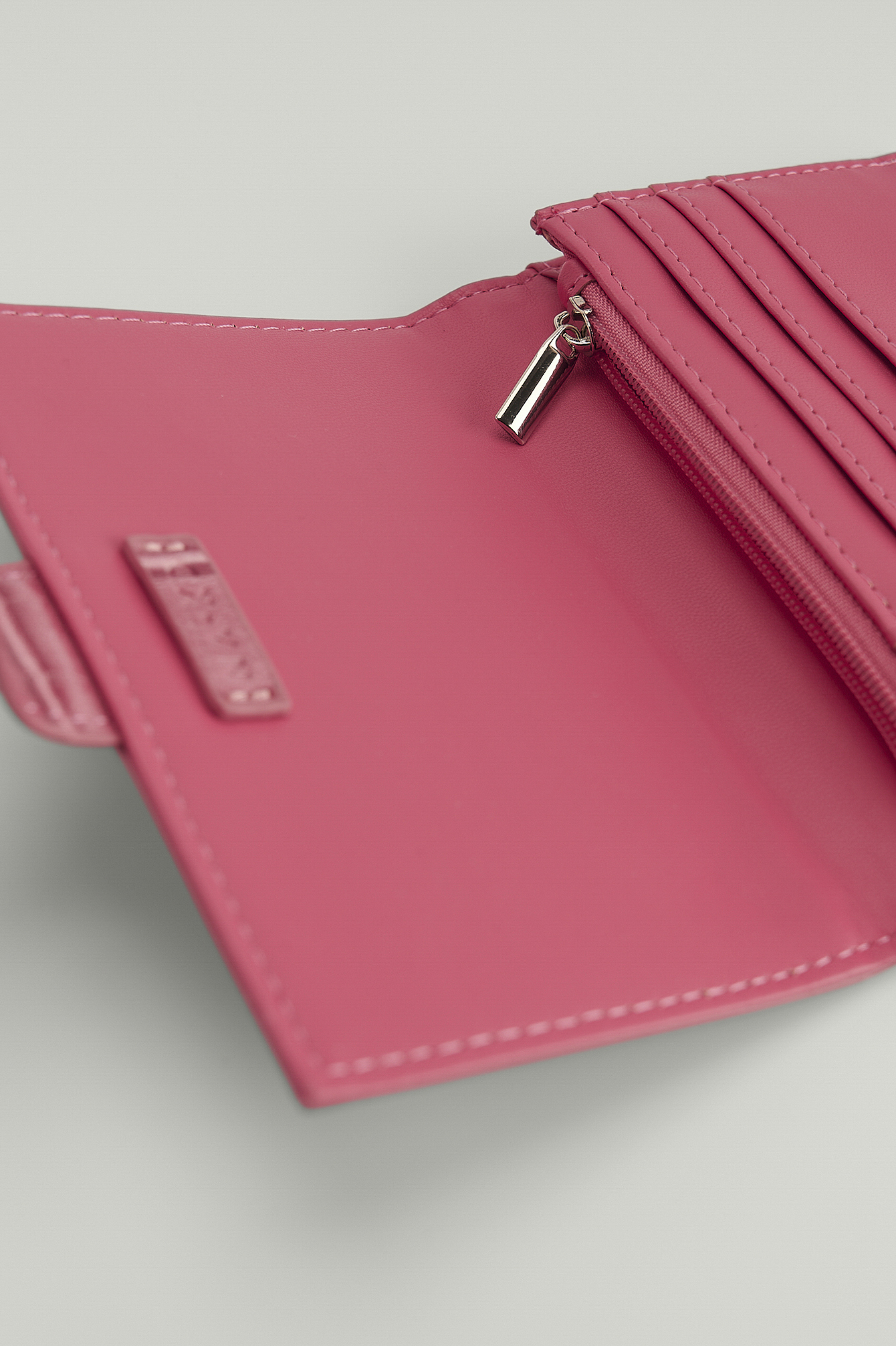 Strong Pink Cardholder Wallet