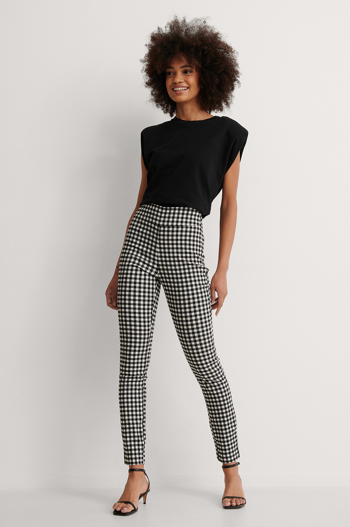Check Slim-Fit Pants Checkered | na-kd.com