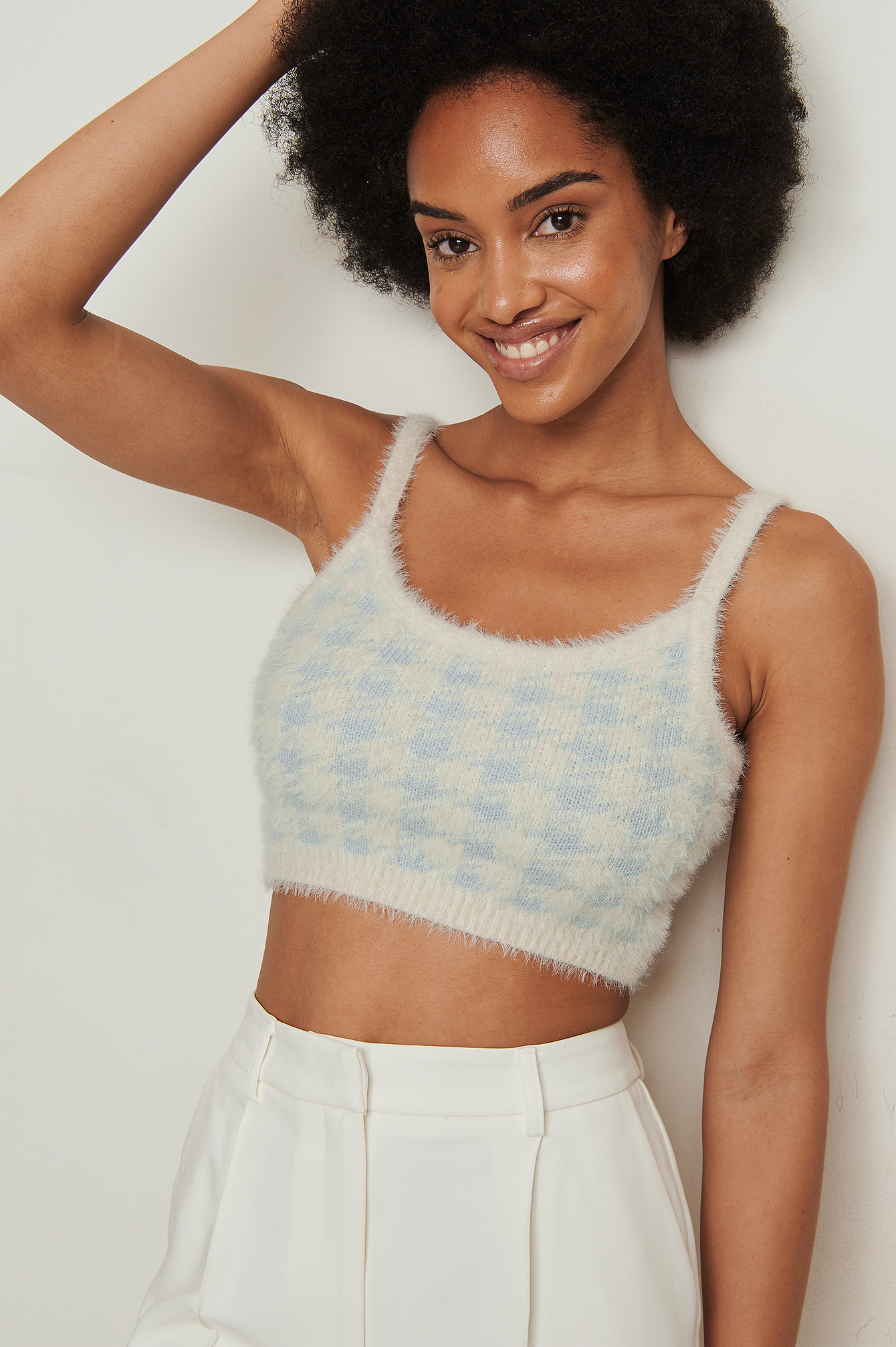 NA-KD Trend Checked Cropped Knitted Top - Blue