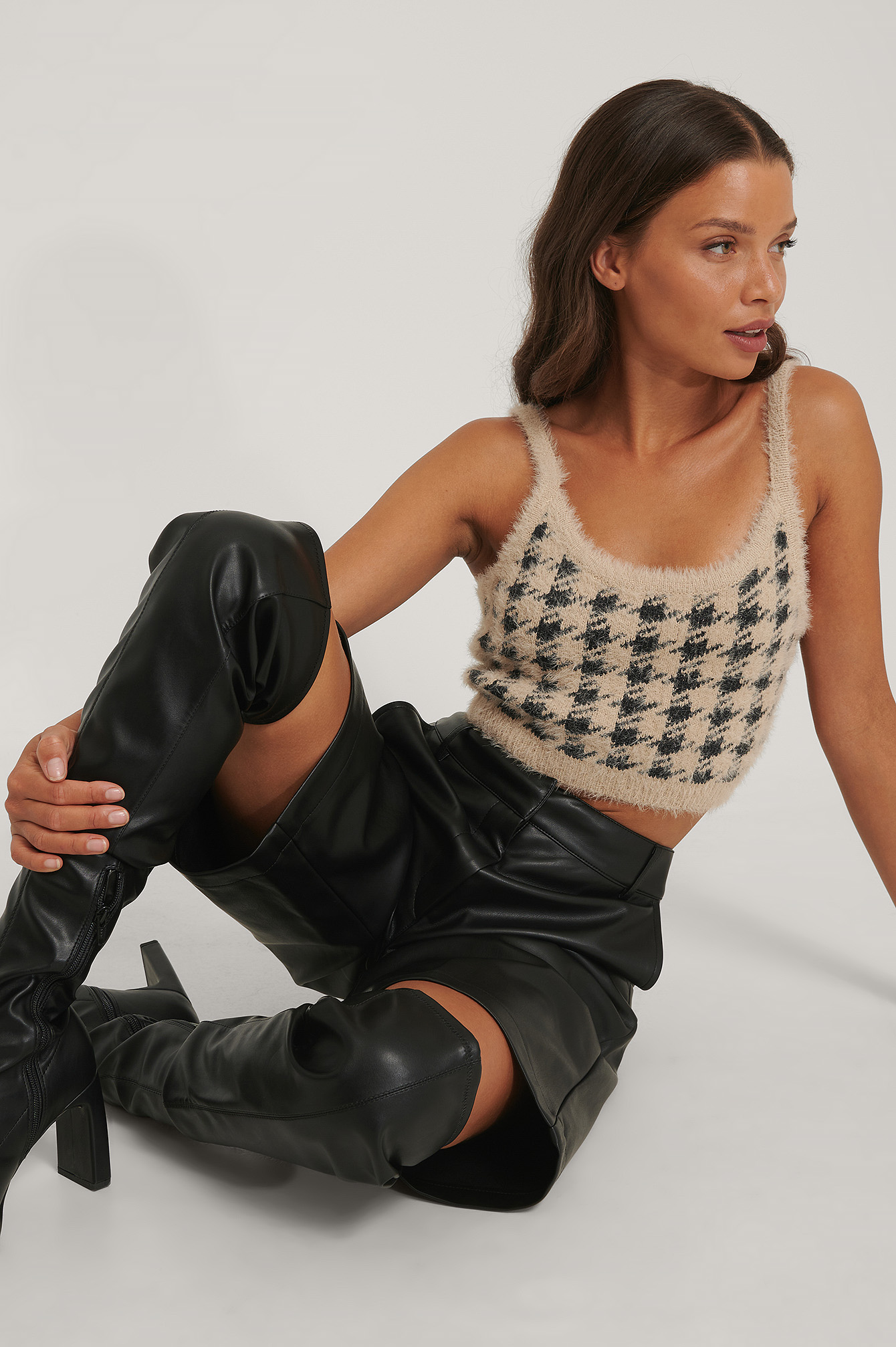 NA-KD Trend Checked Cropped Knitted Top - Checkered